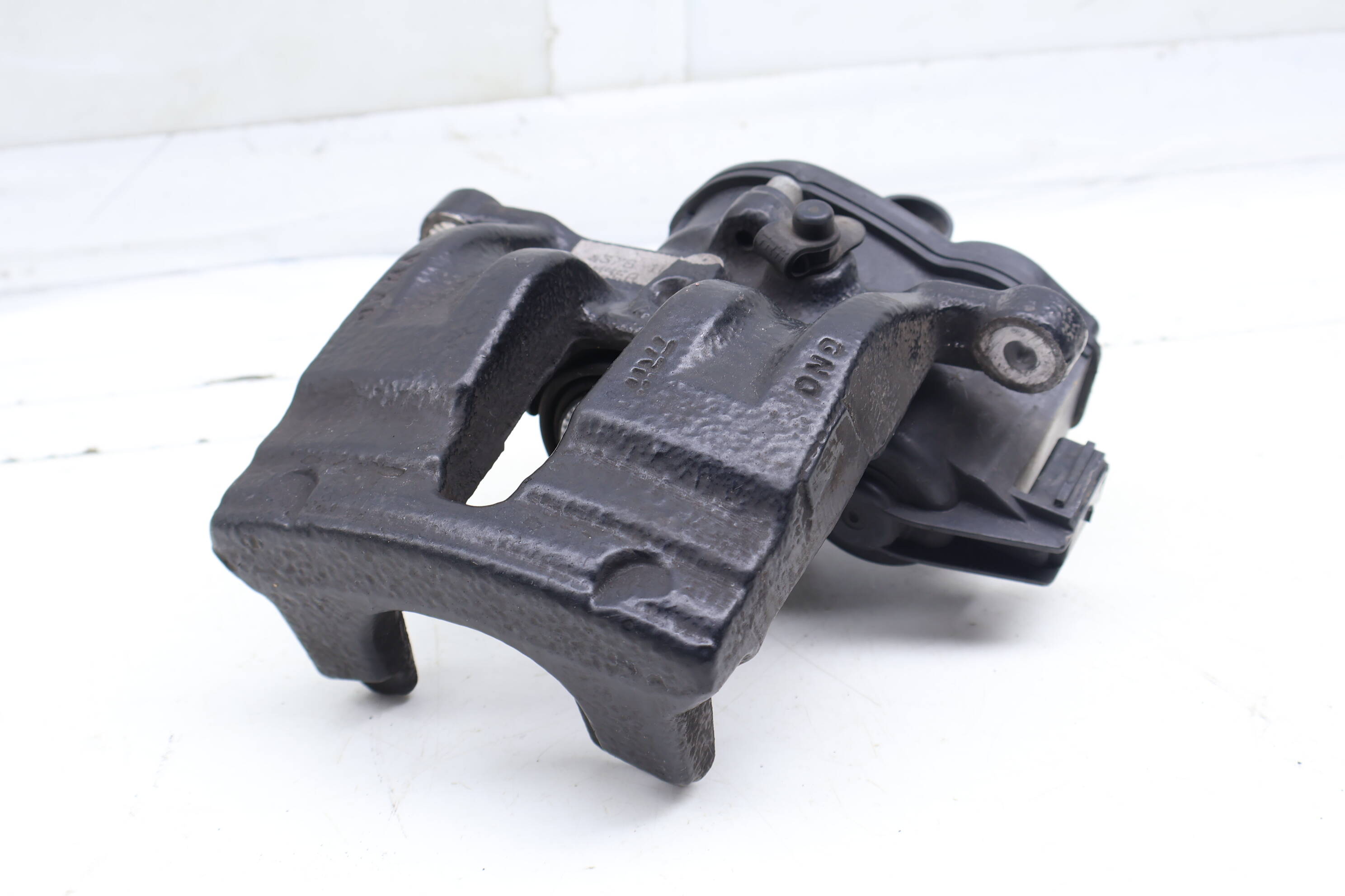 Brake Caliper / Motor W/ Carrier 4M0615403F