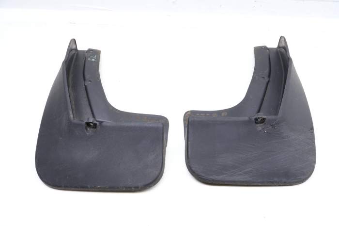 Wheel Spoiler / Mud Flap Set 5NL075101 main product photo