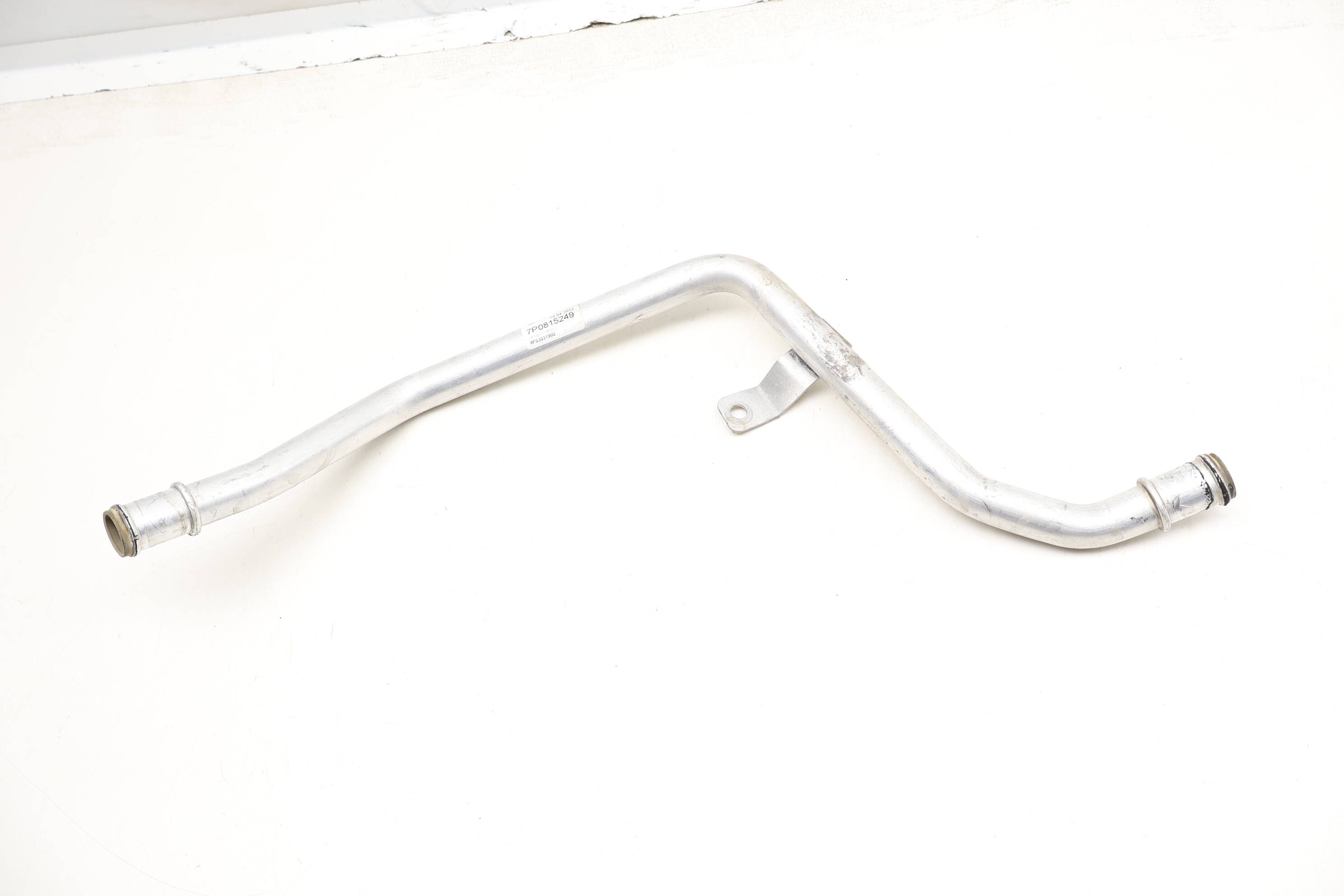 Coolant Pipe / Tube / Line 7P0815249 95857224900