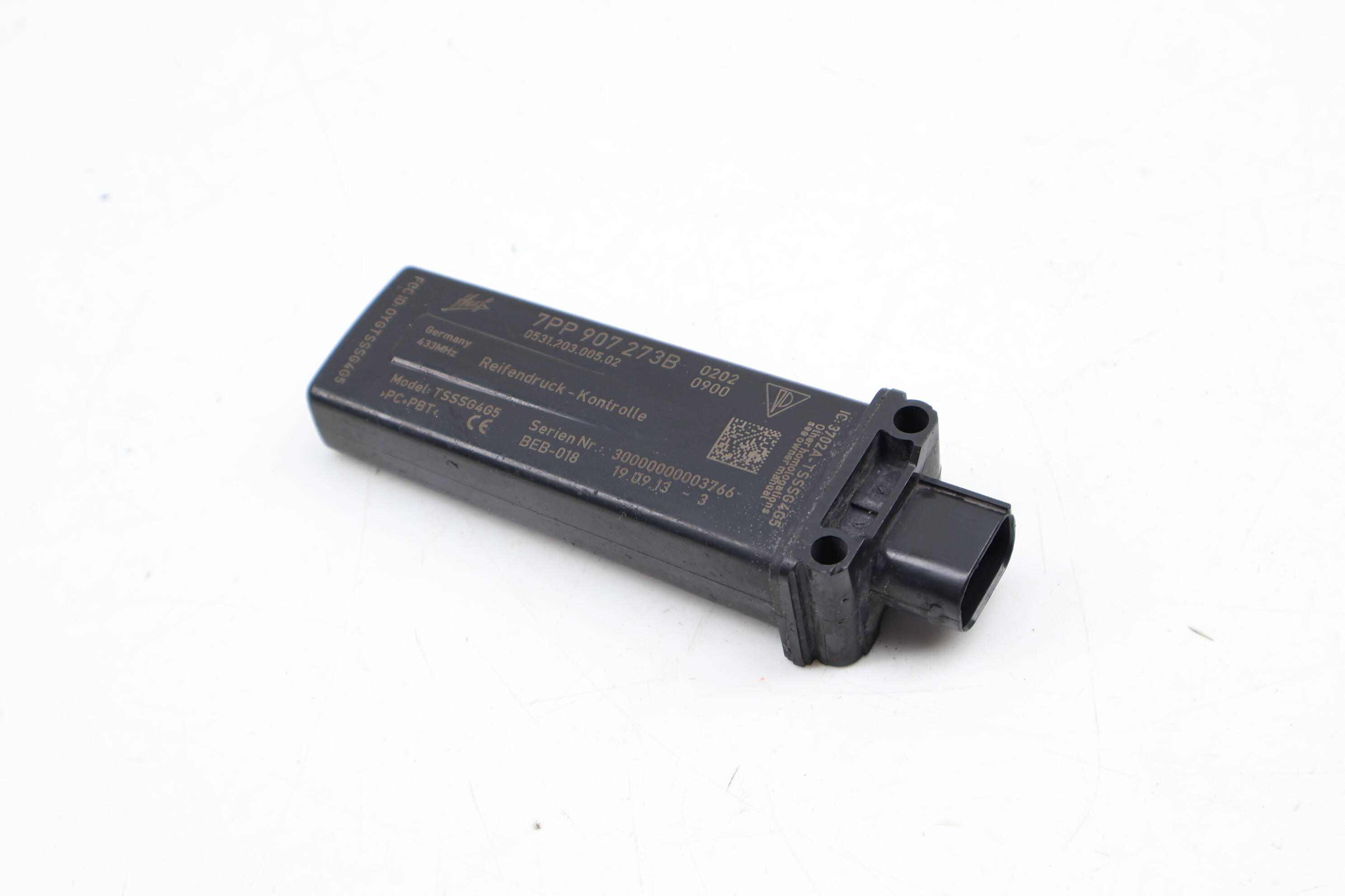 Tpms / Tire Pressure Monitoring Module 7PP907273B
