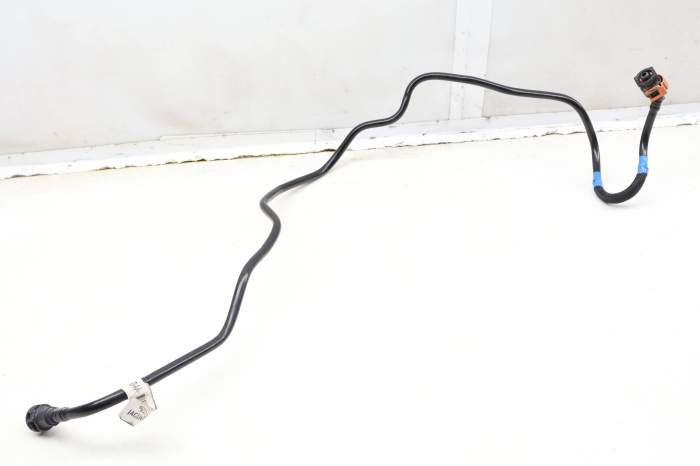 Fuel Line / Pipe H7A39J280AA main product photo