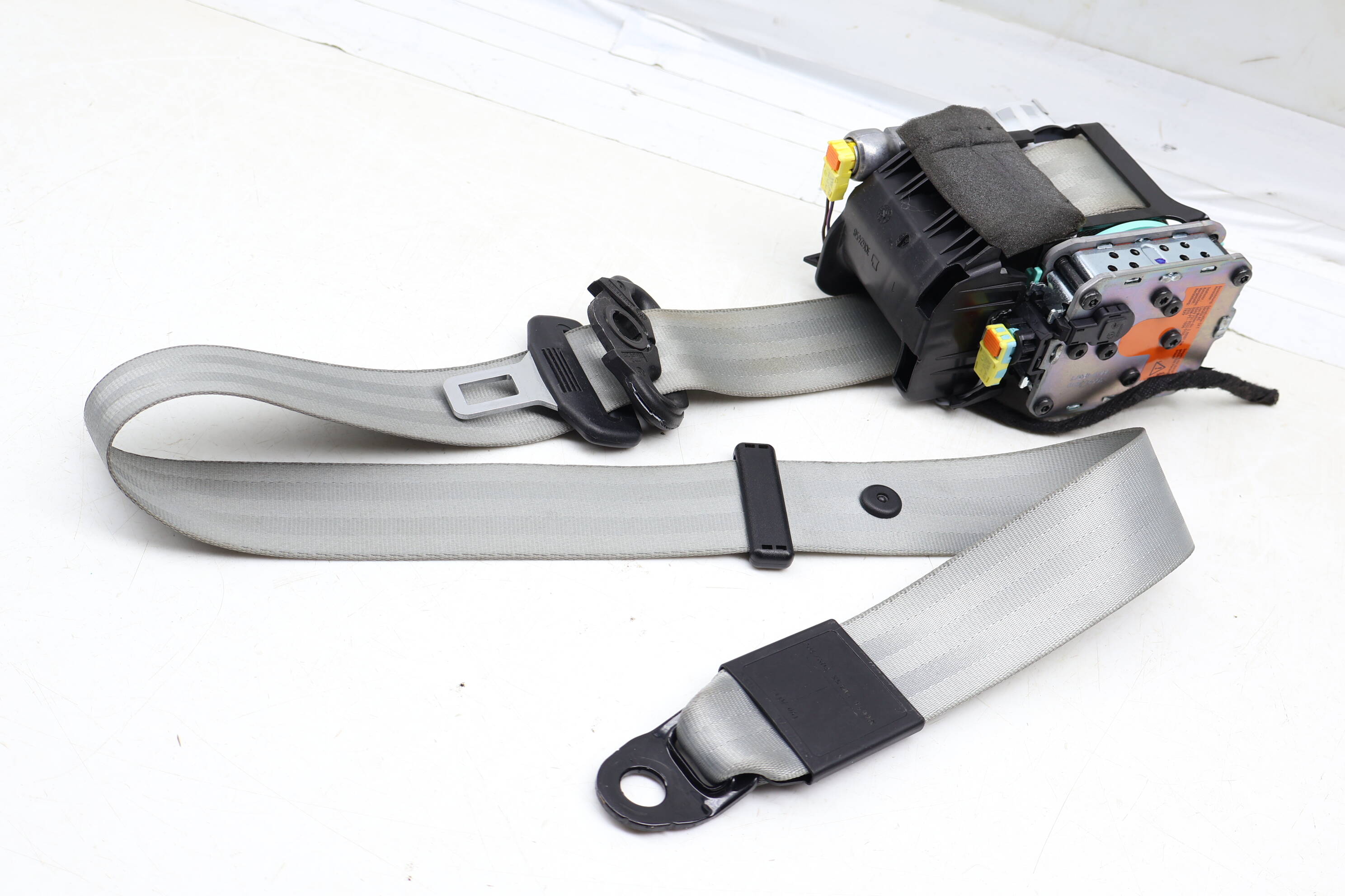 Seatbelt / Seat Belt Retractor 8T1857706H