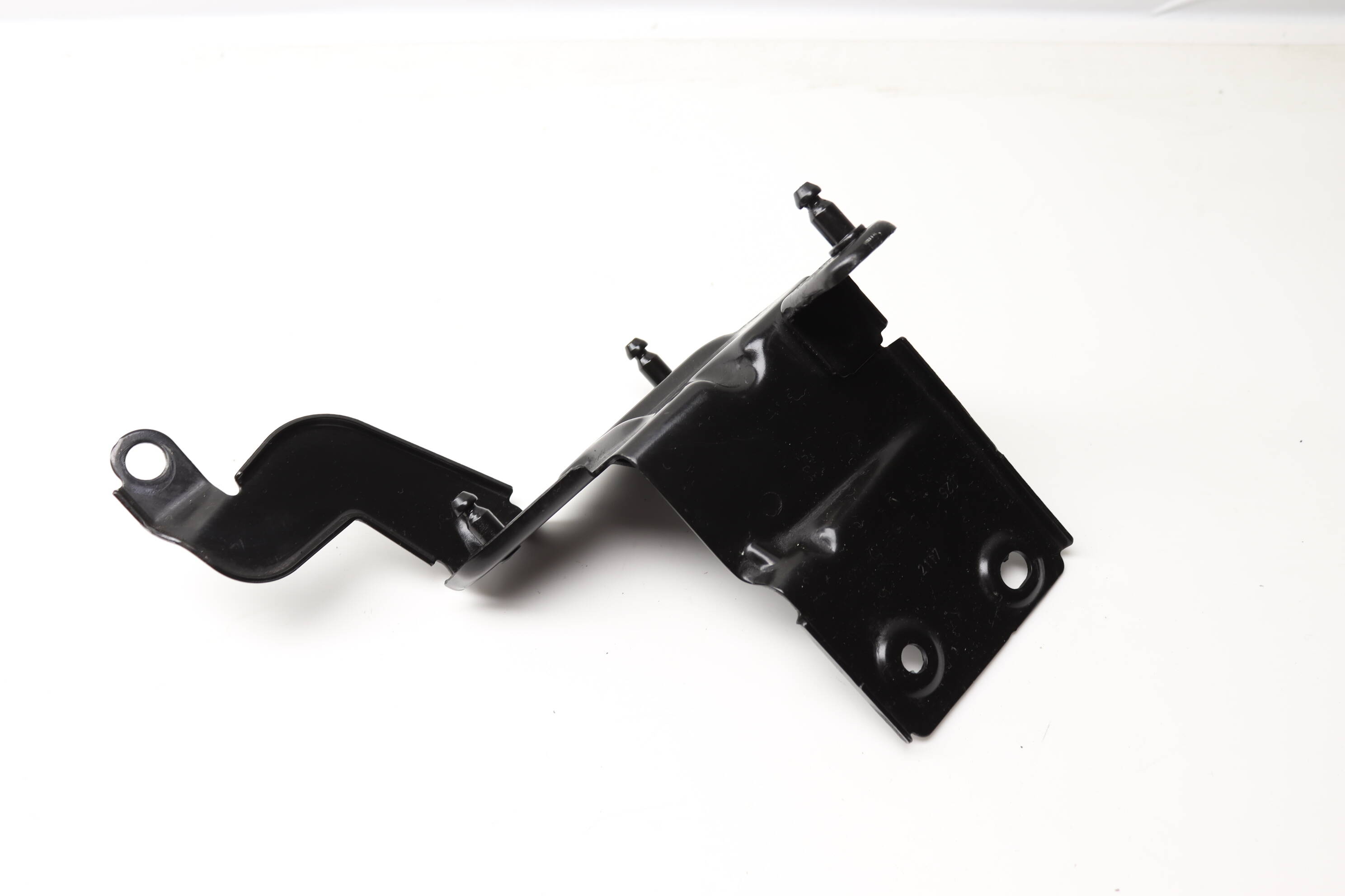Abs&#x20;Pump&#x20;Mount&#x20;&#x2F;&#x20;Bracket&#x20;5Q1614235E