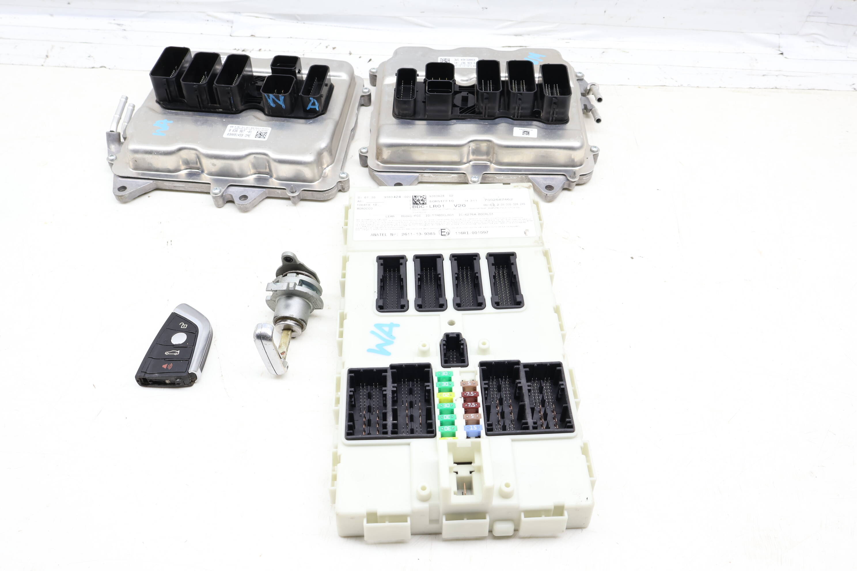 Ecu Dme / Bdc Module / Lock Cylinder W/ Key 12148636967