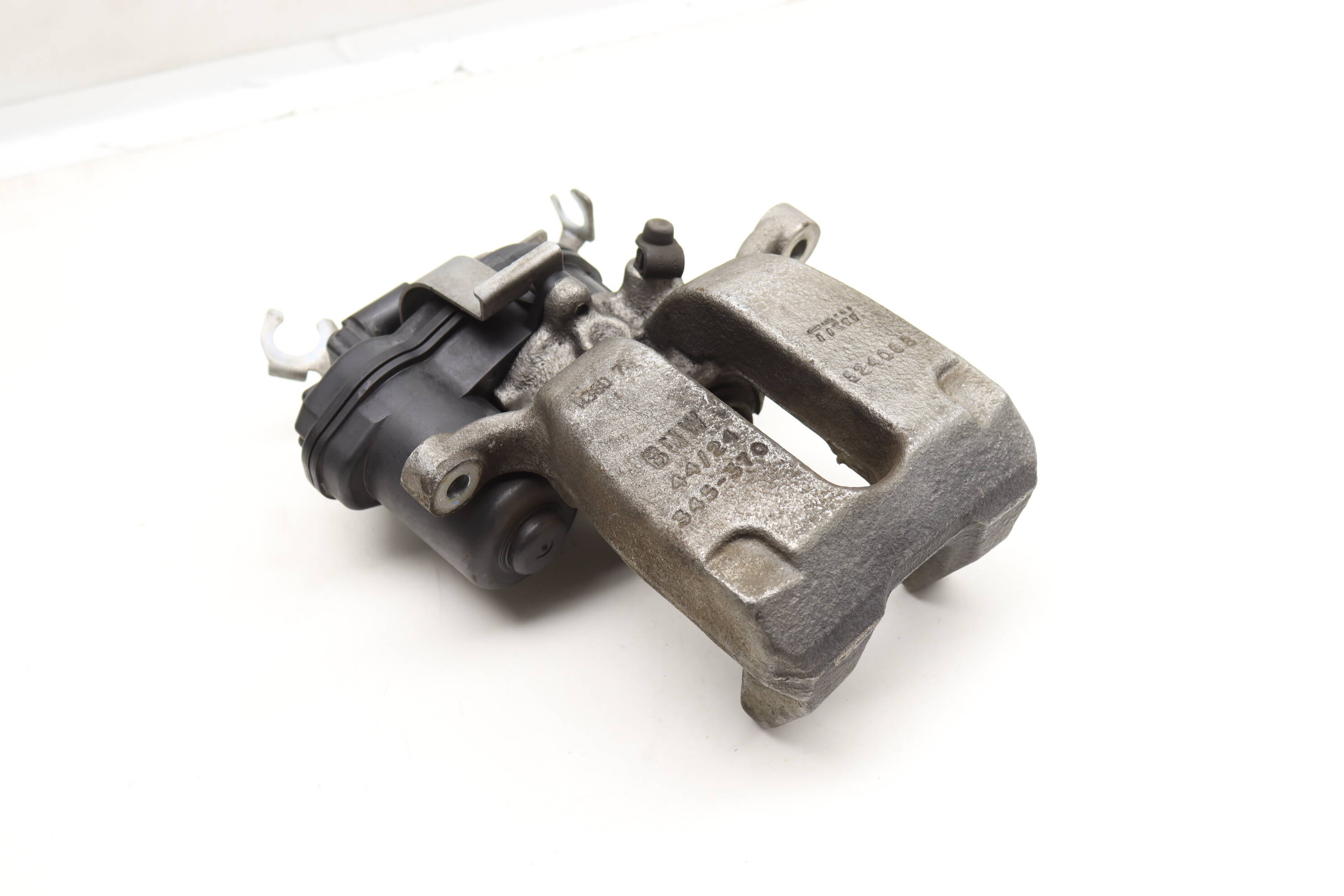 Brake&#x20;Caliper&#x20;&#x2F;&#x20;Motor&#x20;34216870571