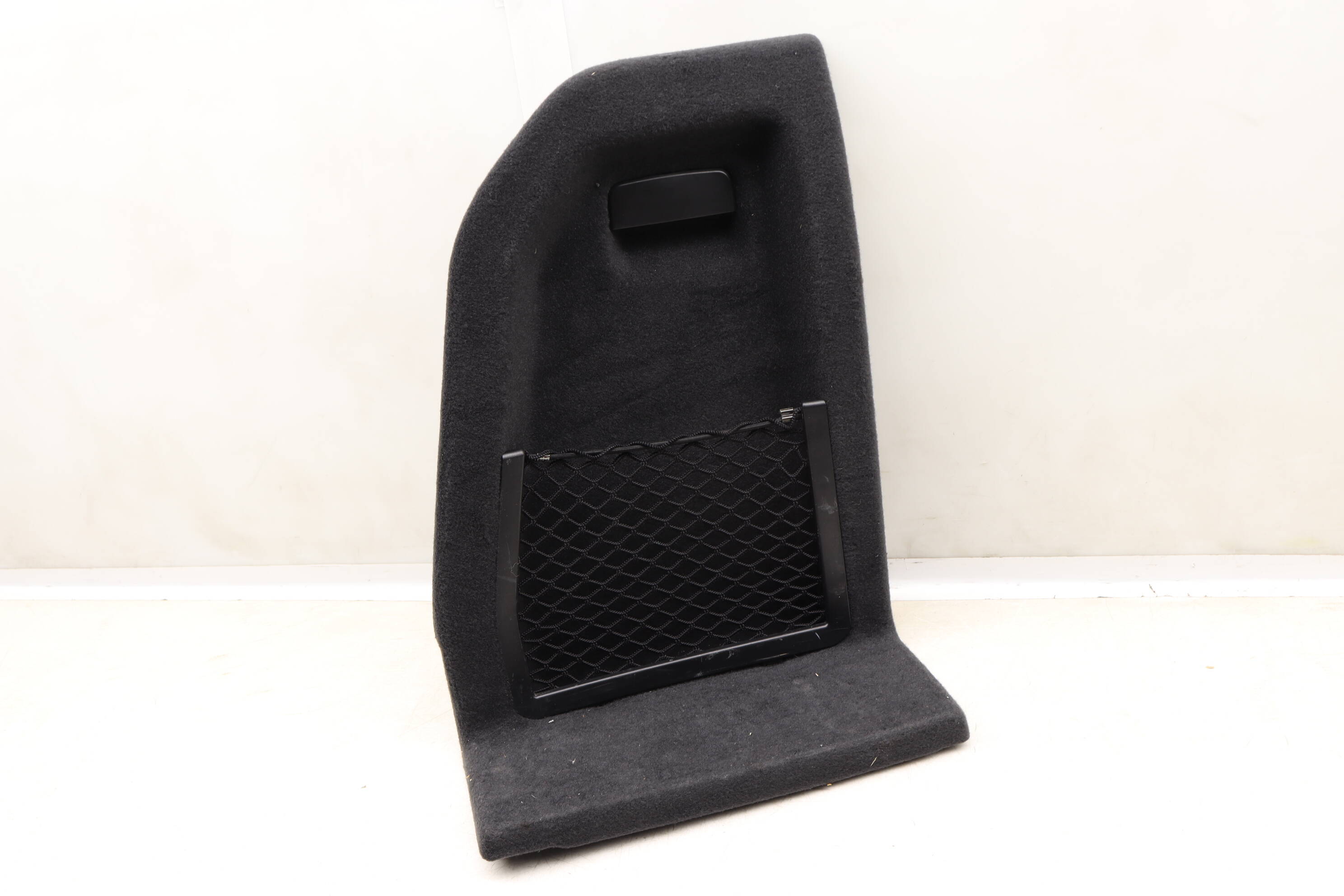 在庫一掃セール売れ筋ランキング BMW 51479207906 (X3) Cover Lining Boot / Panel Access Trunk Left その他