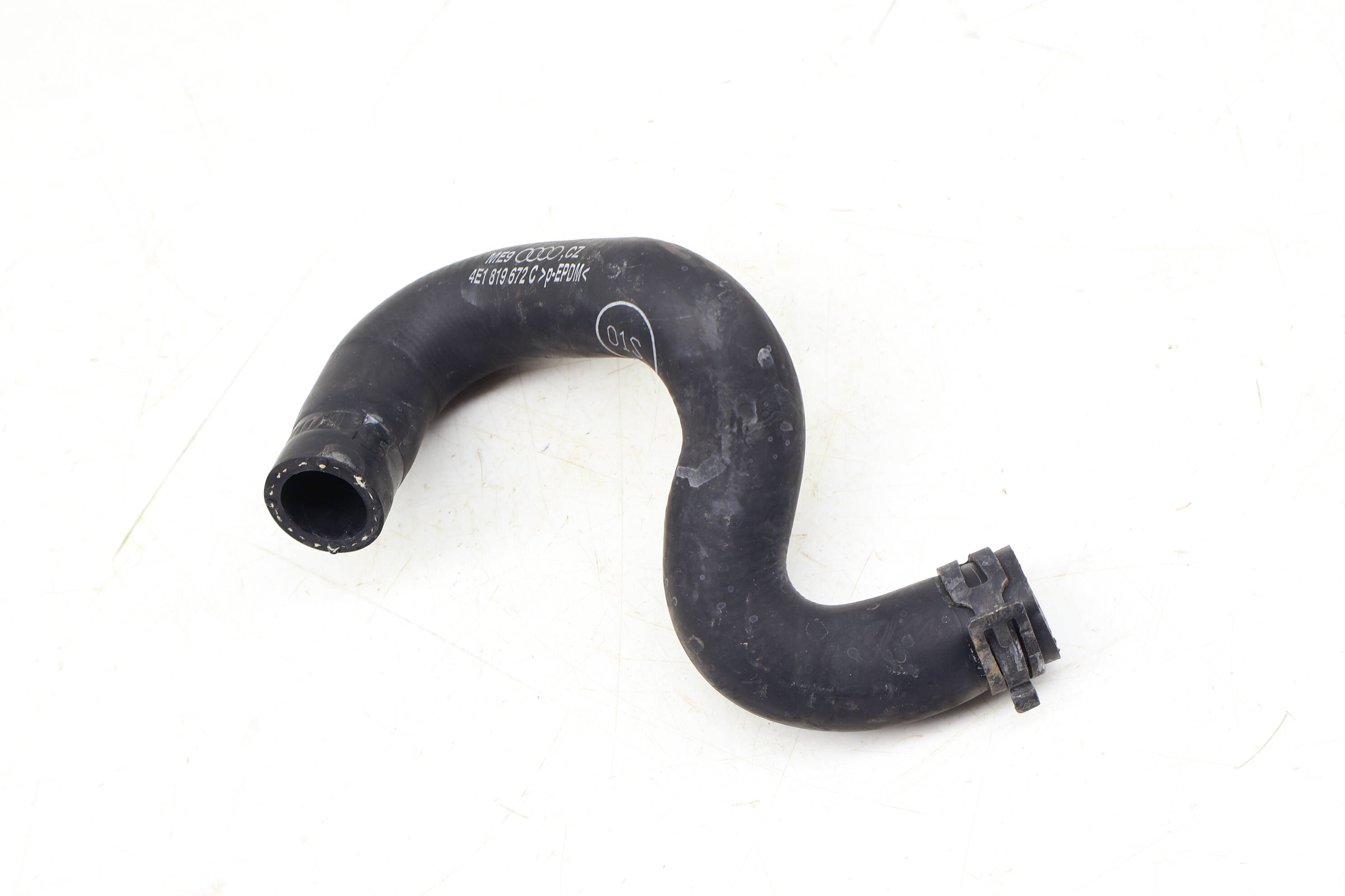 Heater Coolant Supply Hose / Line 4E1819672C