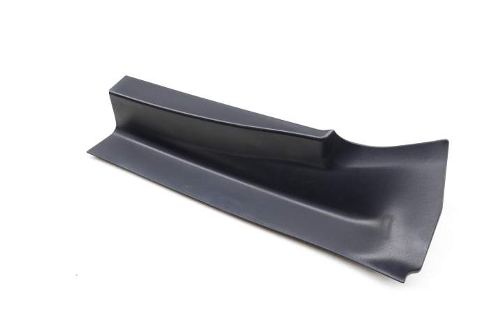 Outer Tail Light / Lamp Trim 63217263604 main product photo