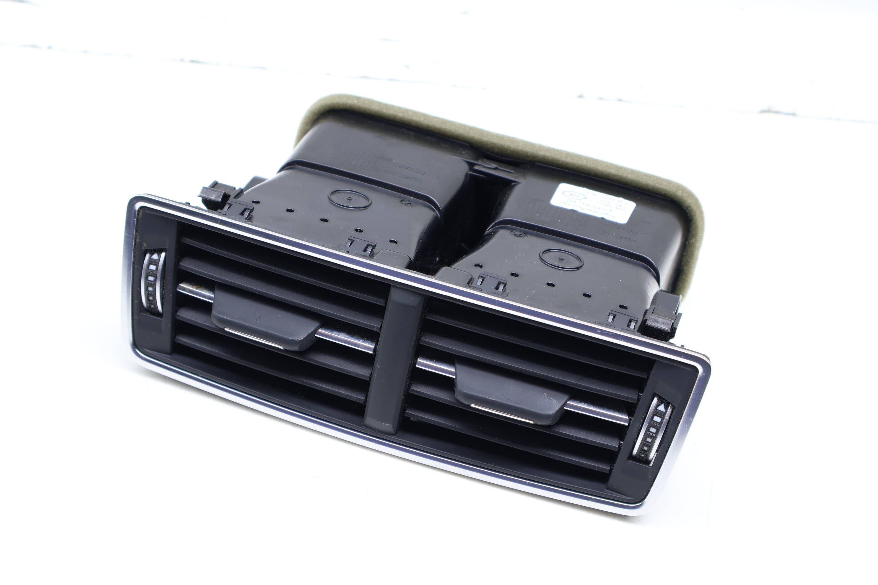 Center Console Air Vent 4M0819203C