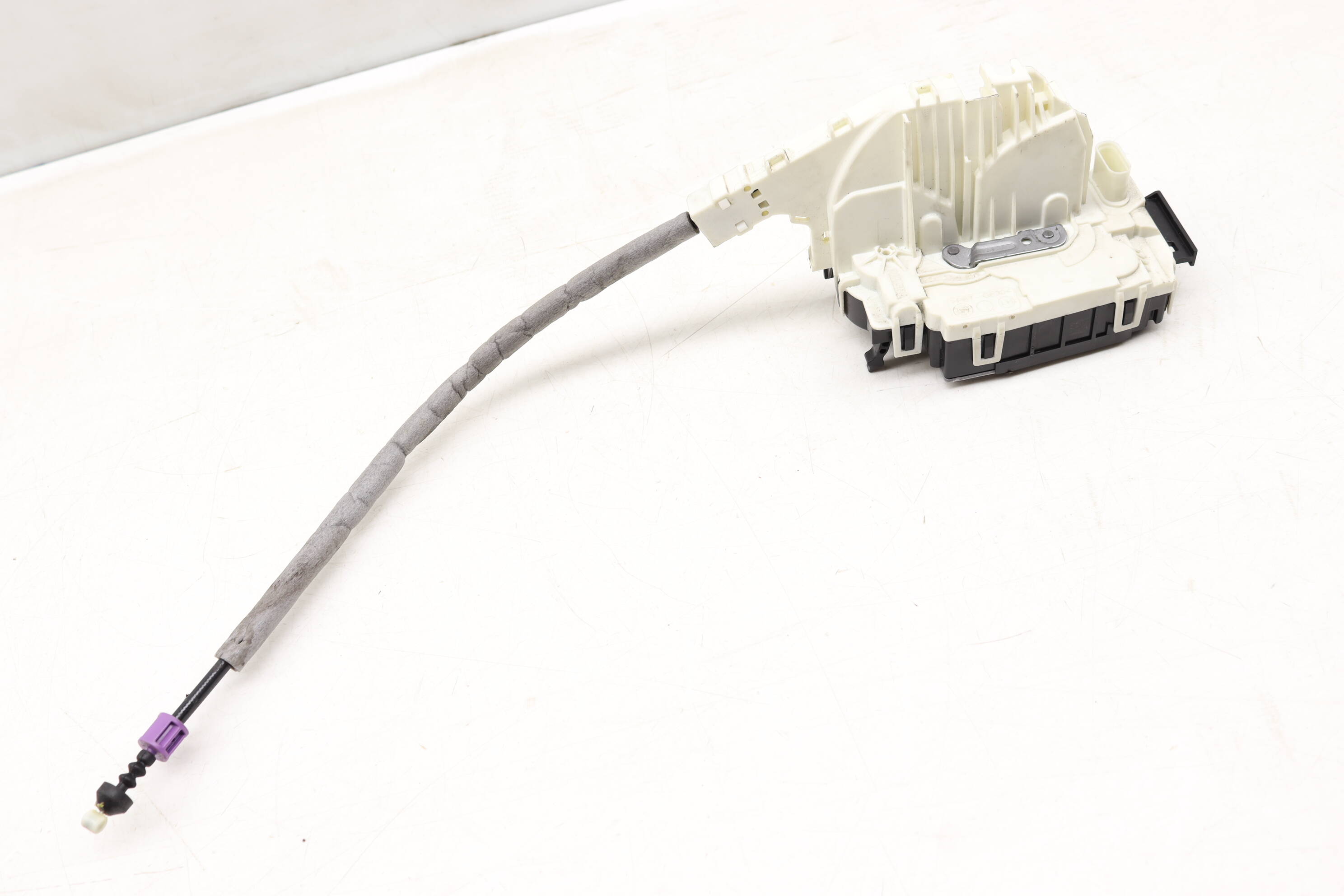 Door Latch / Lock Actuator 2047302935