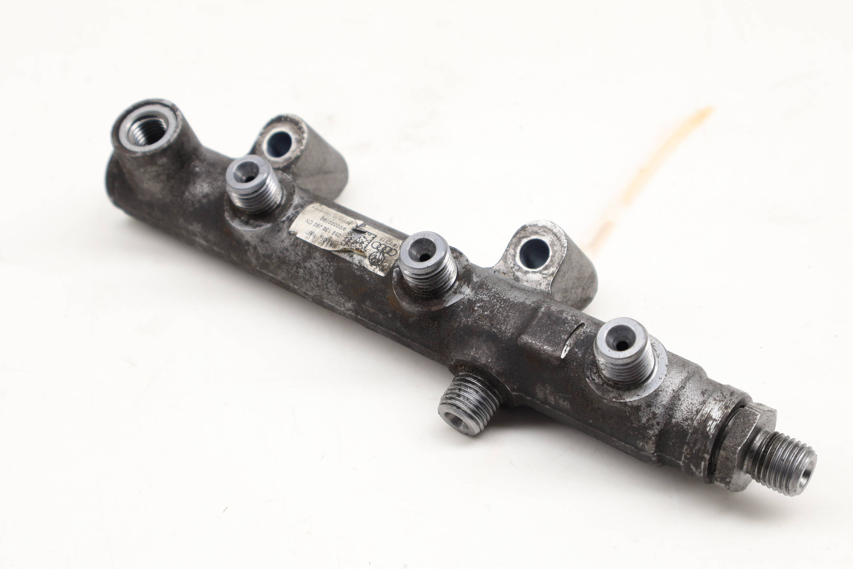 Tdi Fuel Rail 059130090CN