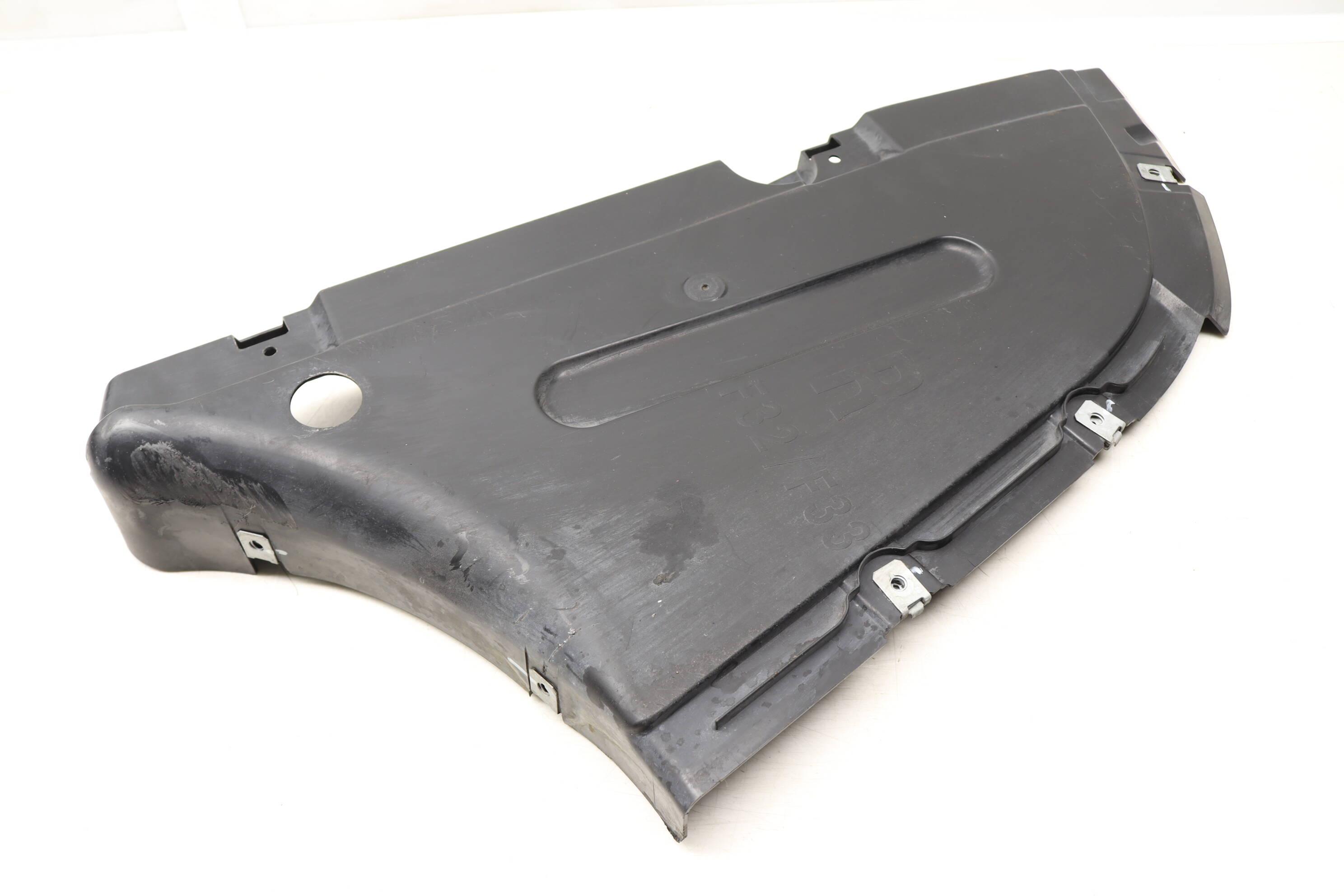 Underbody&#x20;Shield&#x20;Panel&#x20;&#x2F;&#x20;Liner&#x20;51757260770