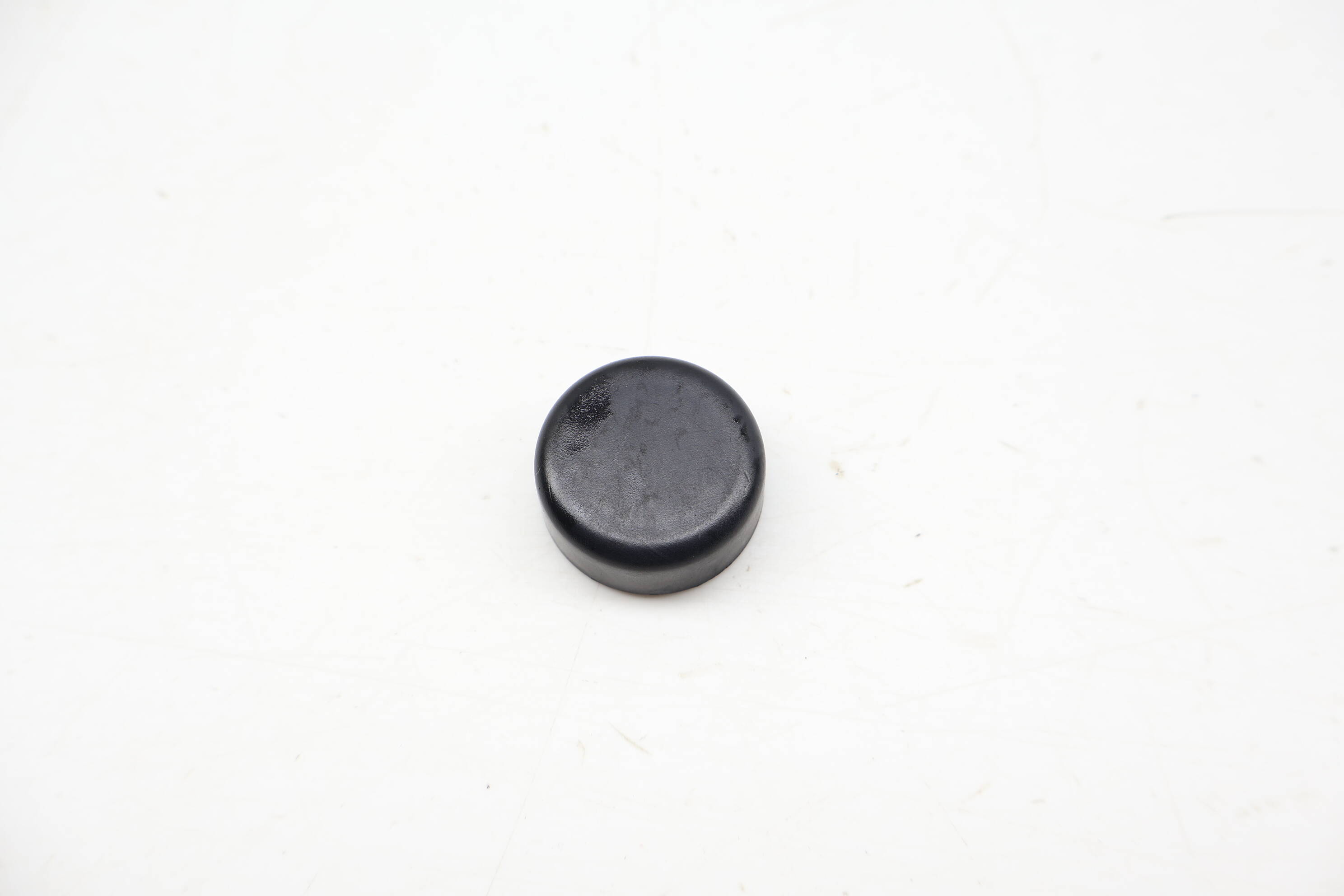 Windshield Wiper Nut Cap / Cover 7L0955737 95562830502