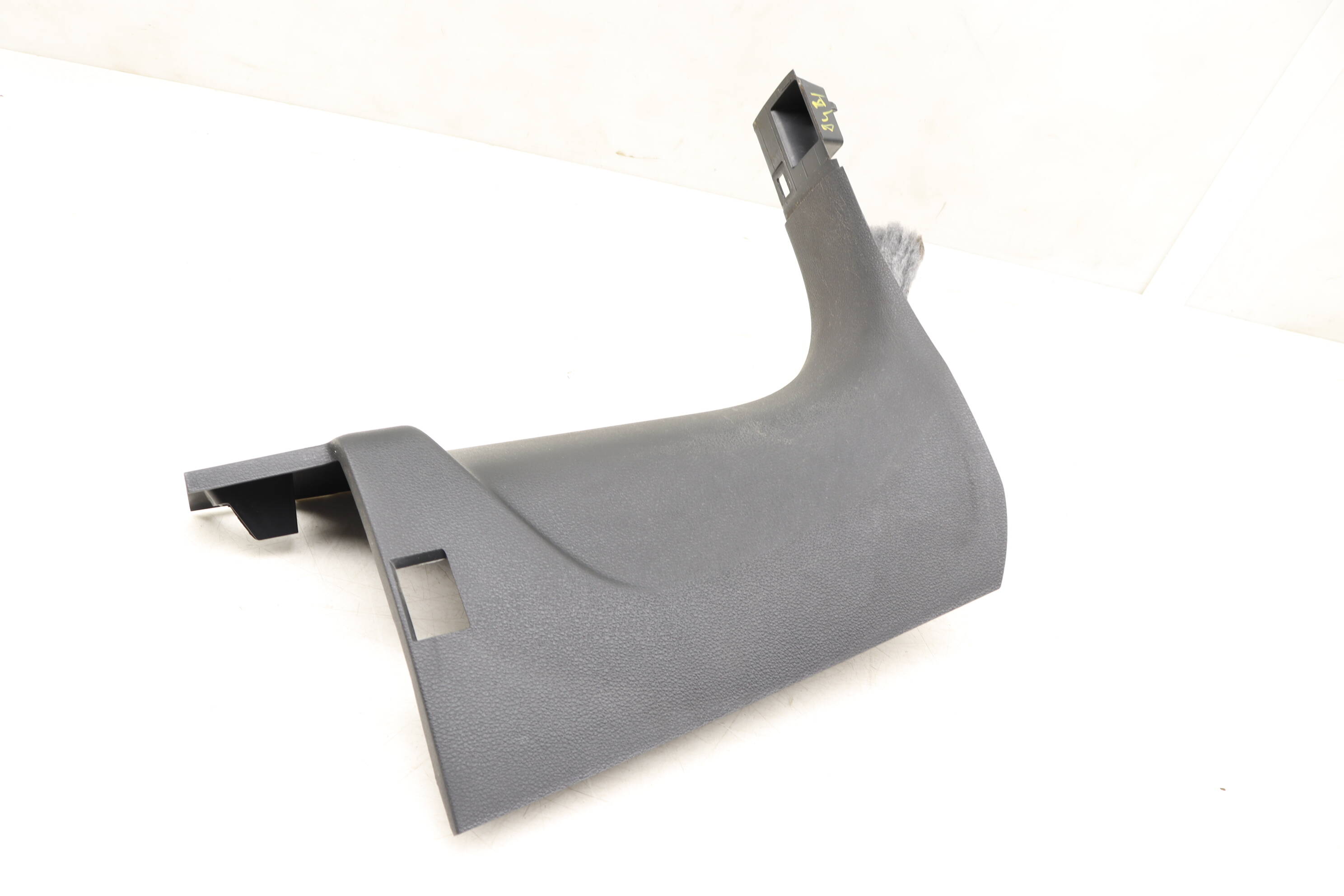 Lower A Pillar Trim / Panel 4M1867272C