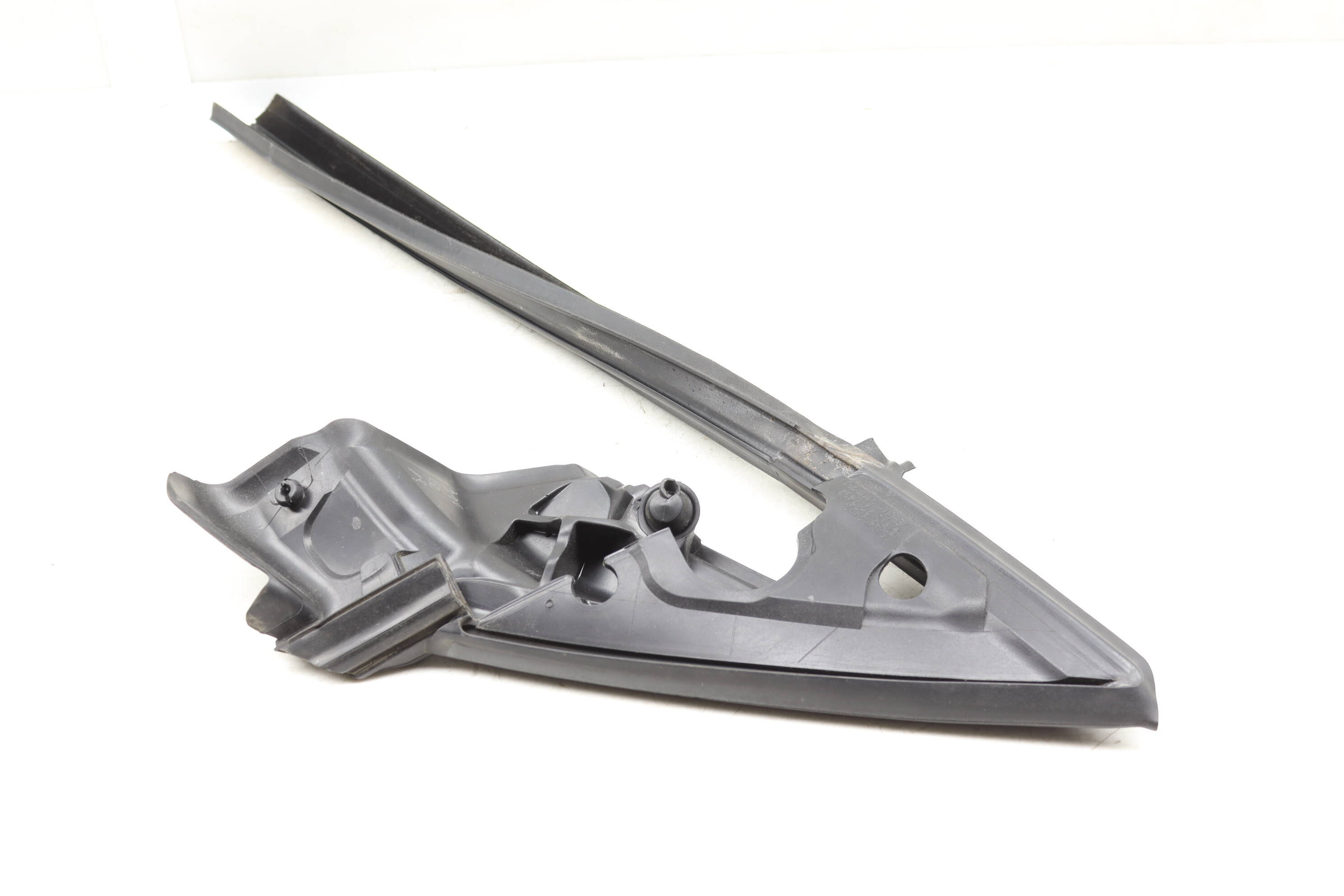 Inner Door Gasket / Window Seal 51337217492