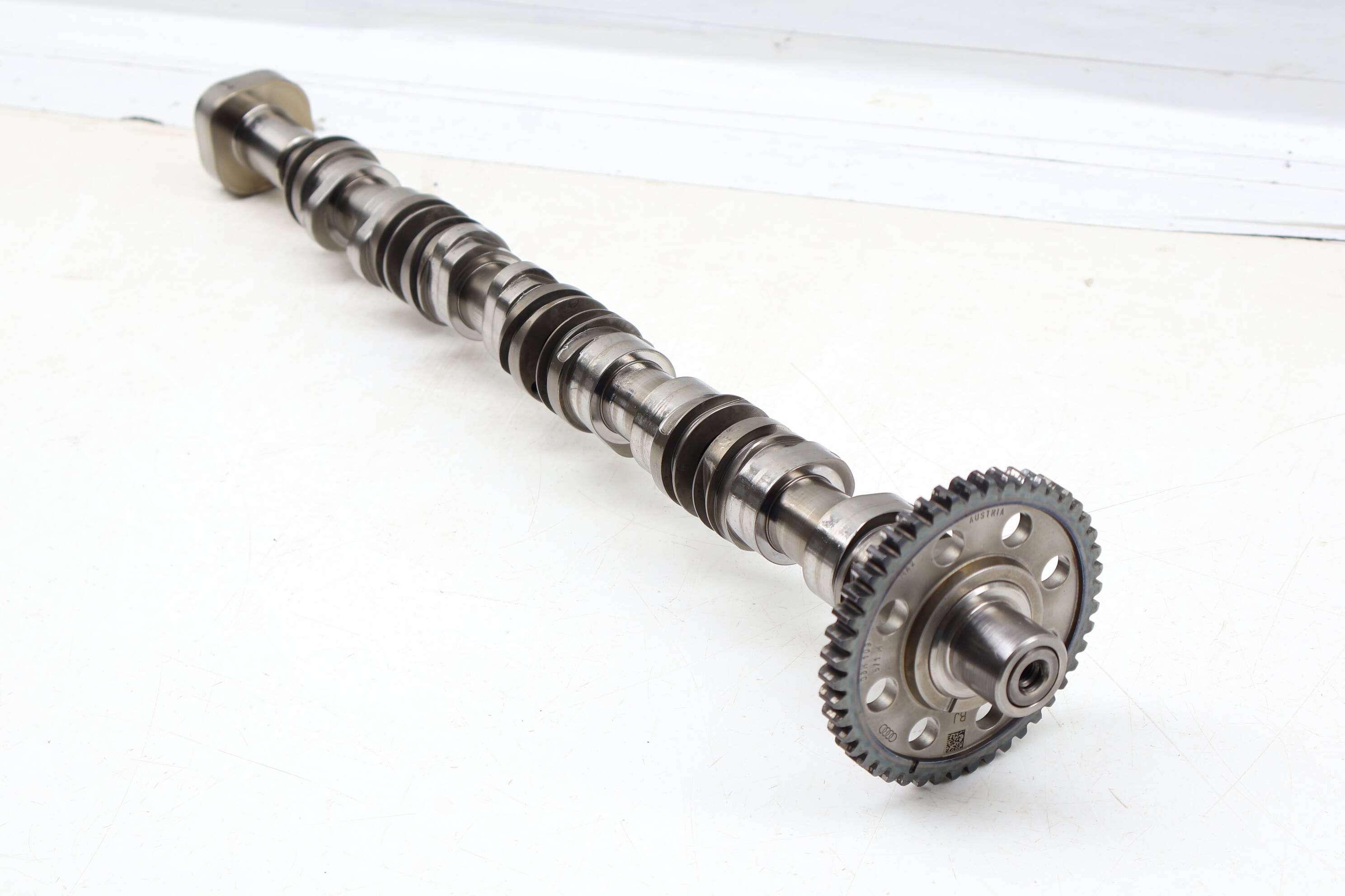 Exhaust Cam / Camshaft (Outlet) 06H109022BJ