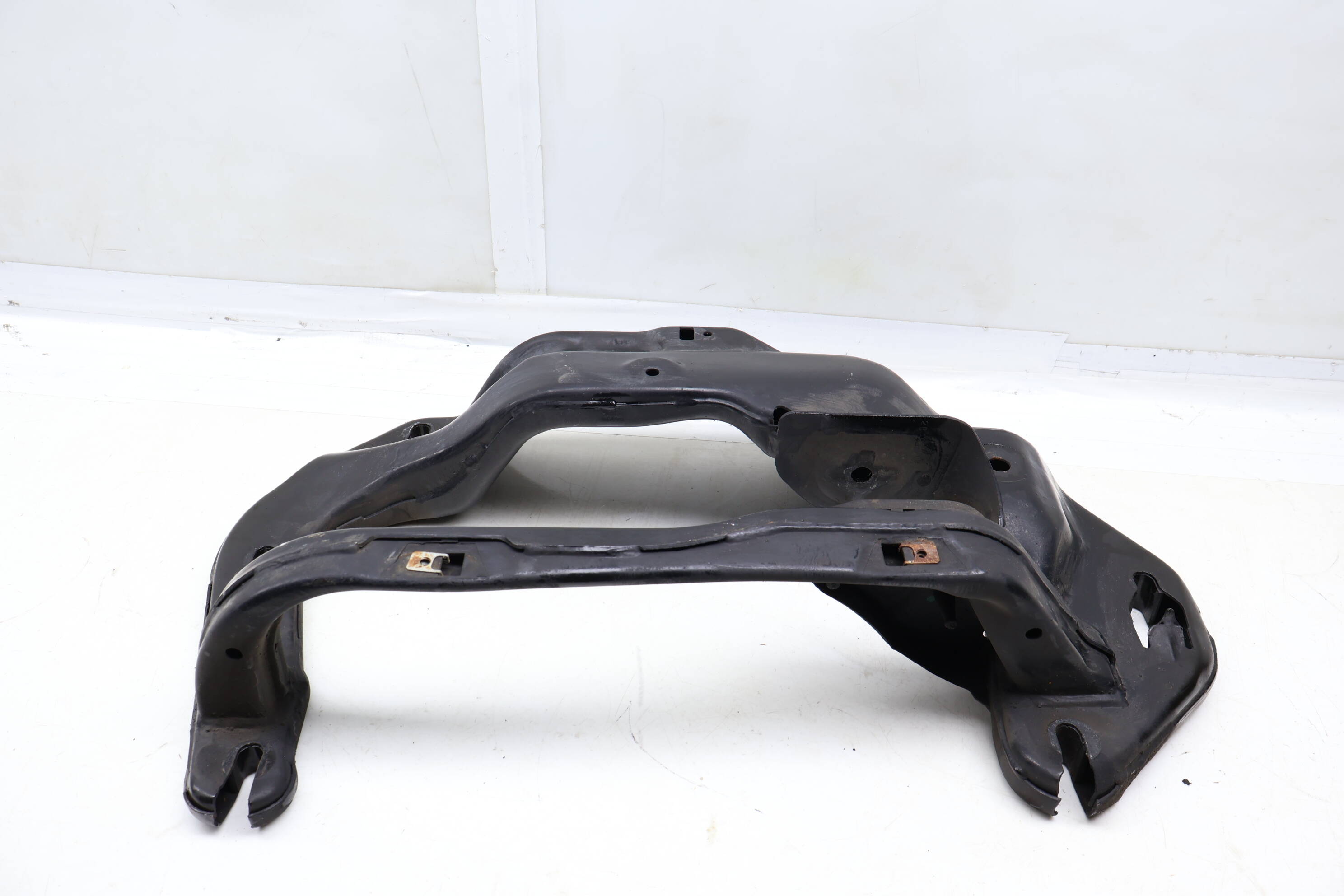 Transmission Mount Bracket / Crossmember 22326854187