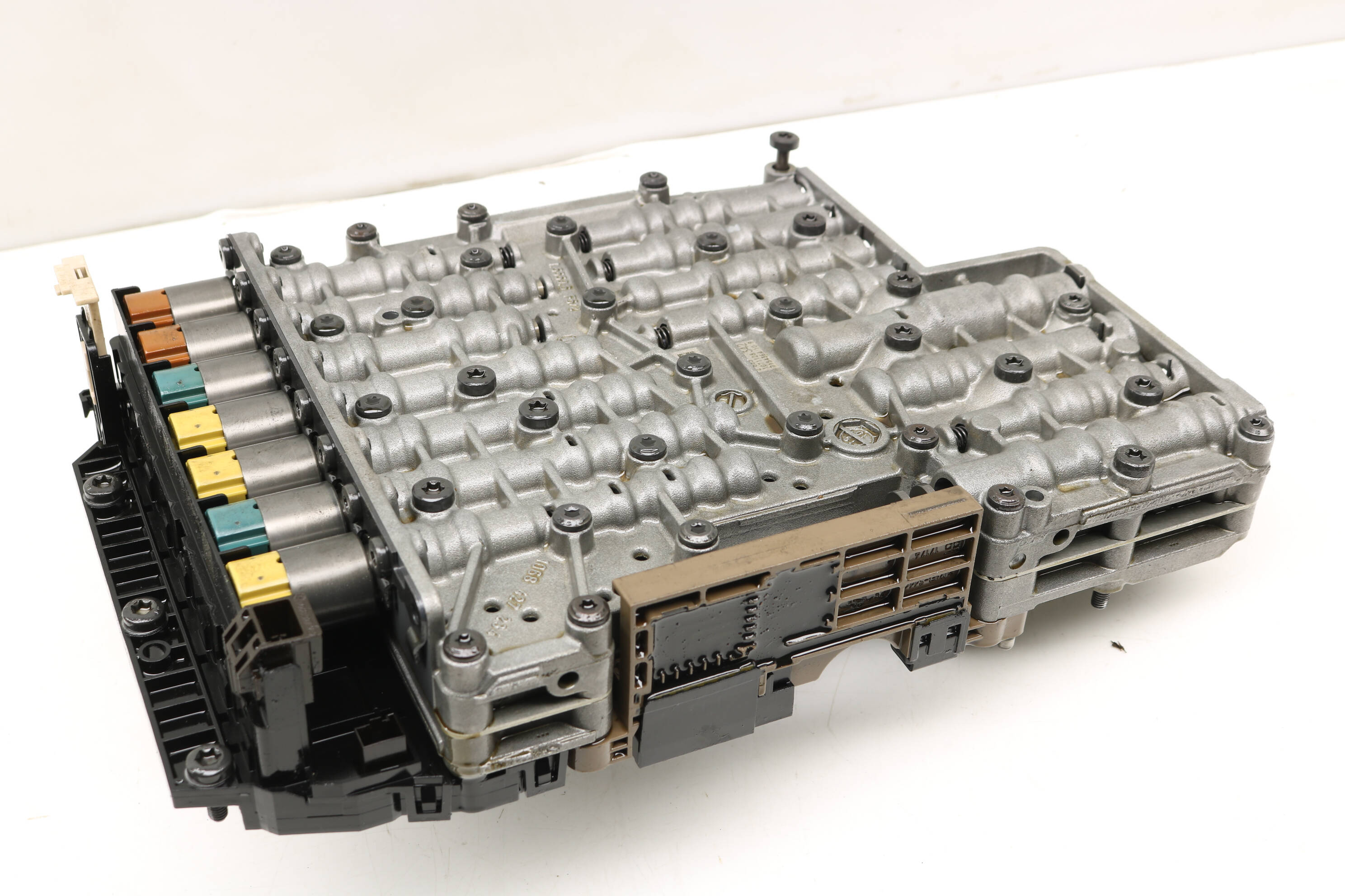 TRANSMISSION VALVE BODY / MECHATRONIC - BMW 128I 135I 323I TRANSMISSION VALVE BODY / MECHATRONIC - BMW 128I 135I 323I