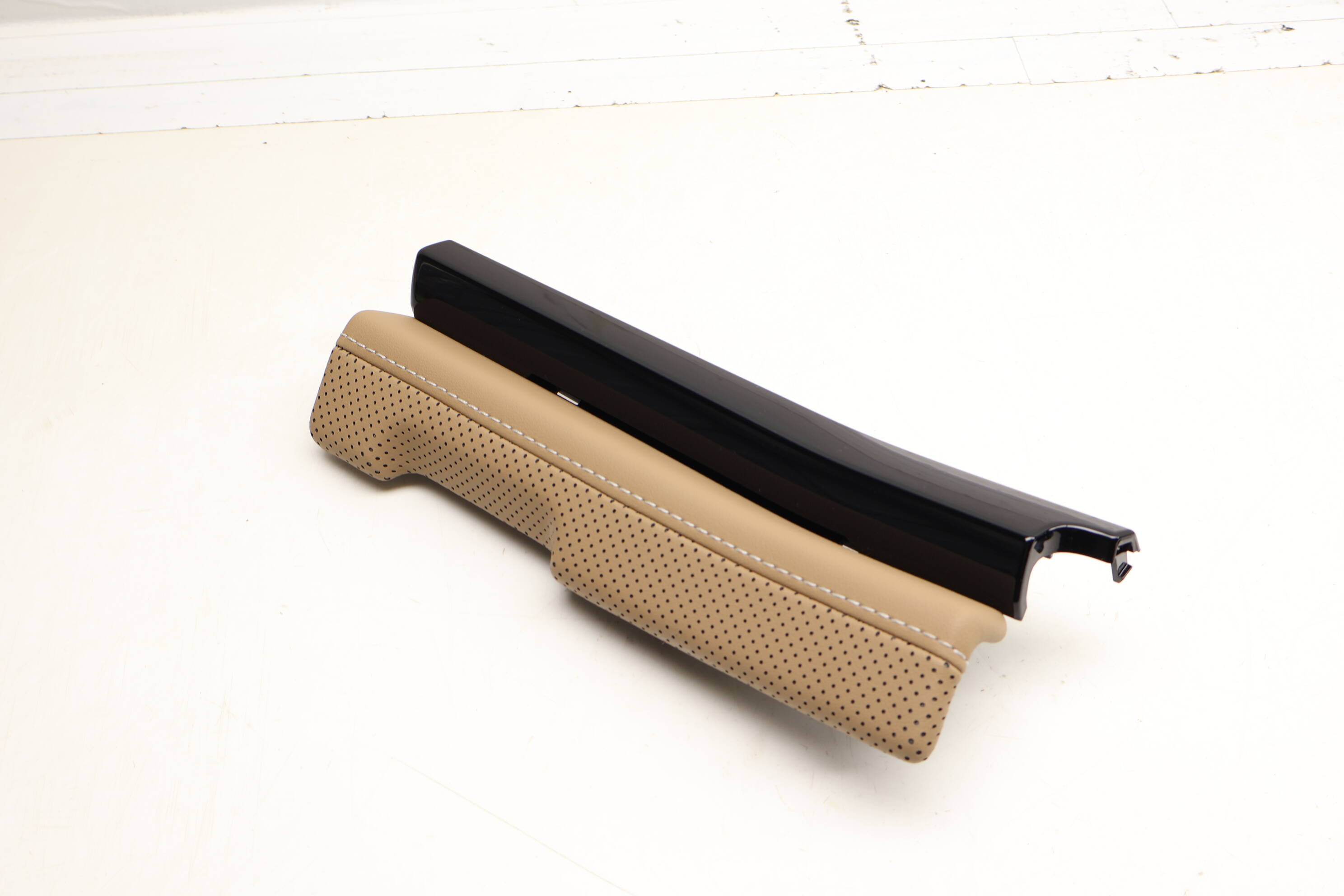 Dash Panel Trim / Molding 3CN858417