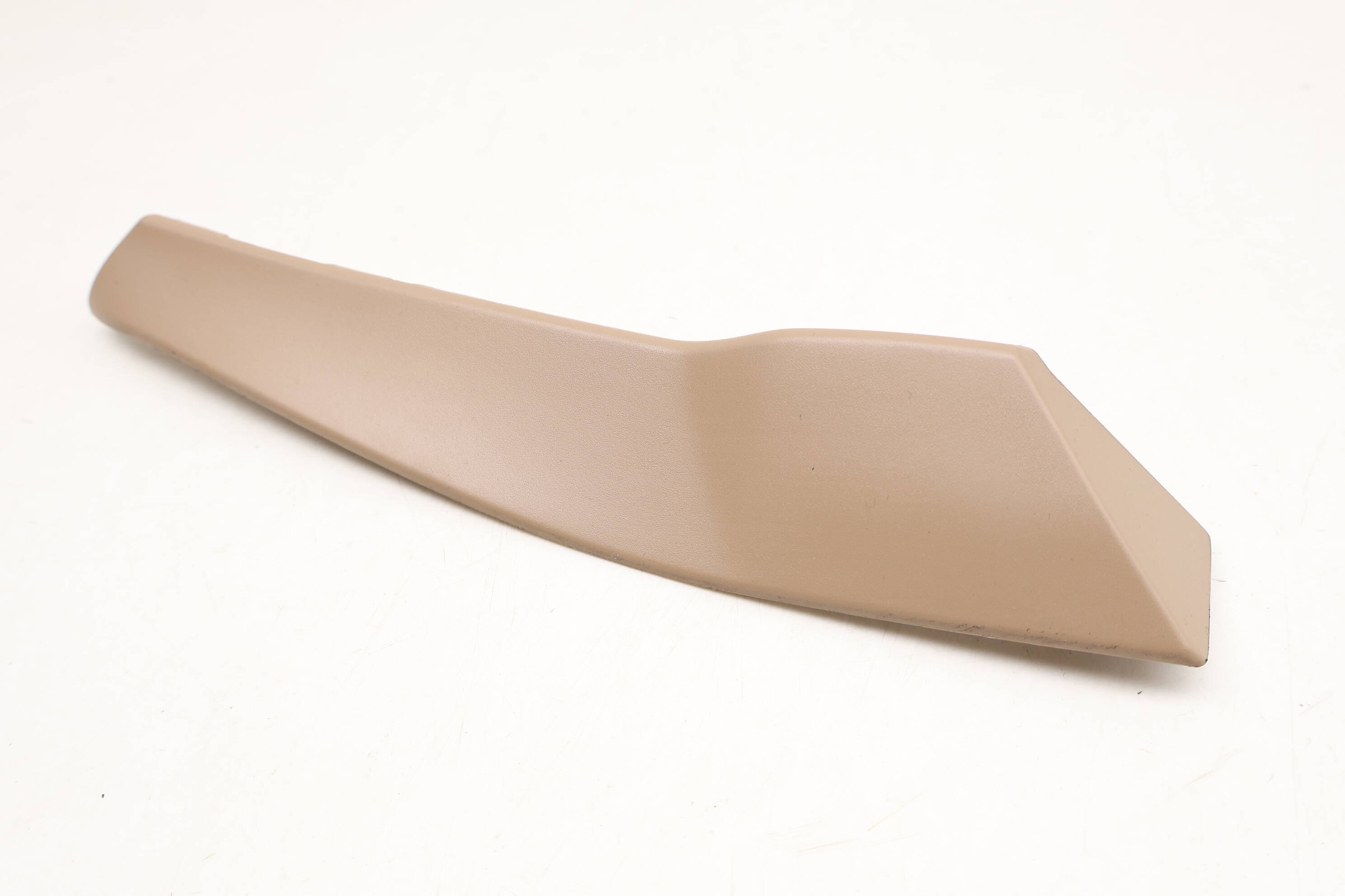 Lower Dash Cover / Trim 95B858927