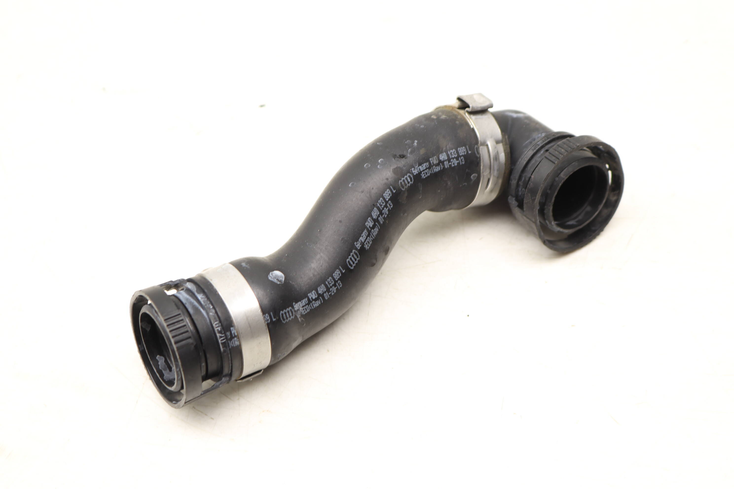 Secondary Air Pump Hose 4H0133889L