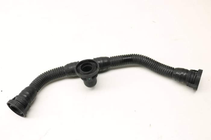 Egr Combi Valve Hose / Line 079131605Q main product photo
