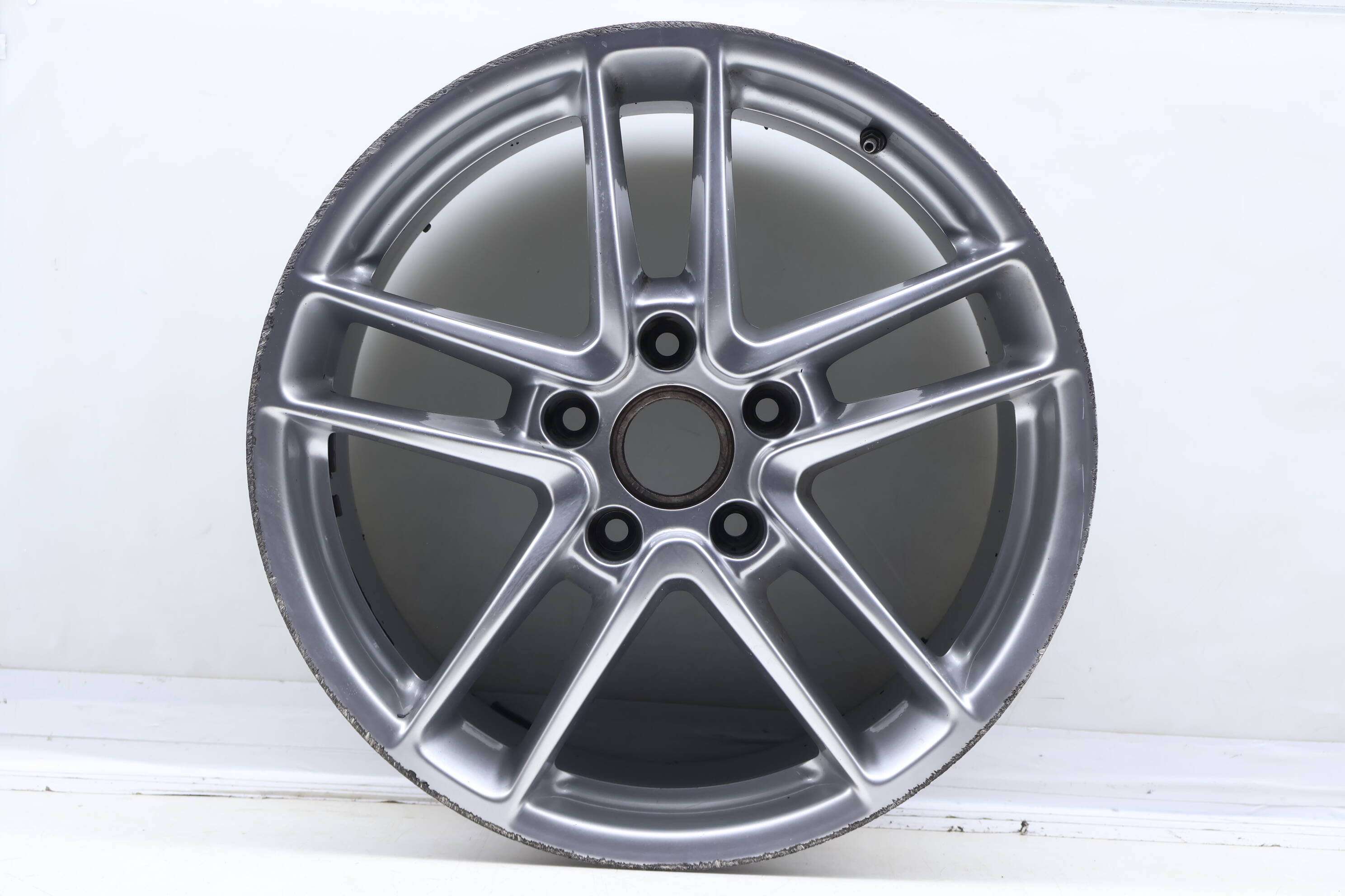 19" Inch Alloy Rim / Wheel 97036215806
