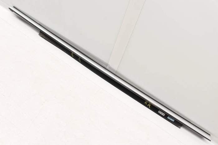 Exterior Door Window Slot Seal / Trim 4H4853764A main product photo