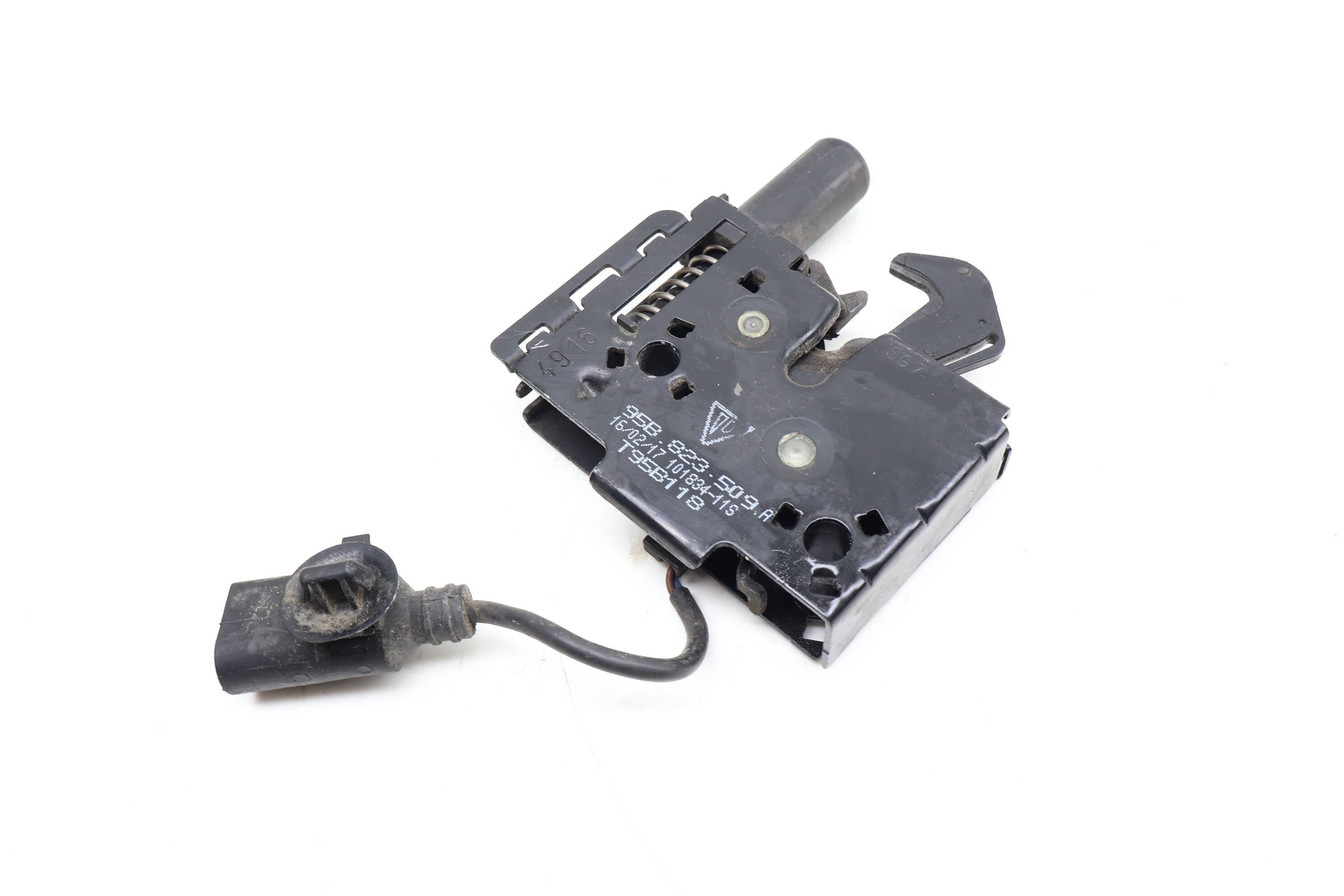 Hood Latch / Lock (Lower) 95B823509A