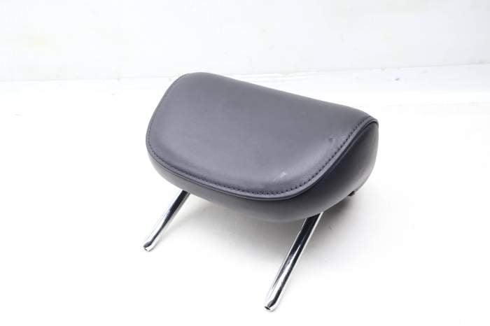 Headrest / Head Rest 8T0885973E main product photo