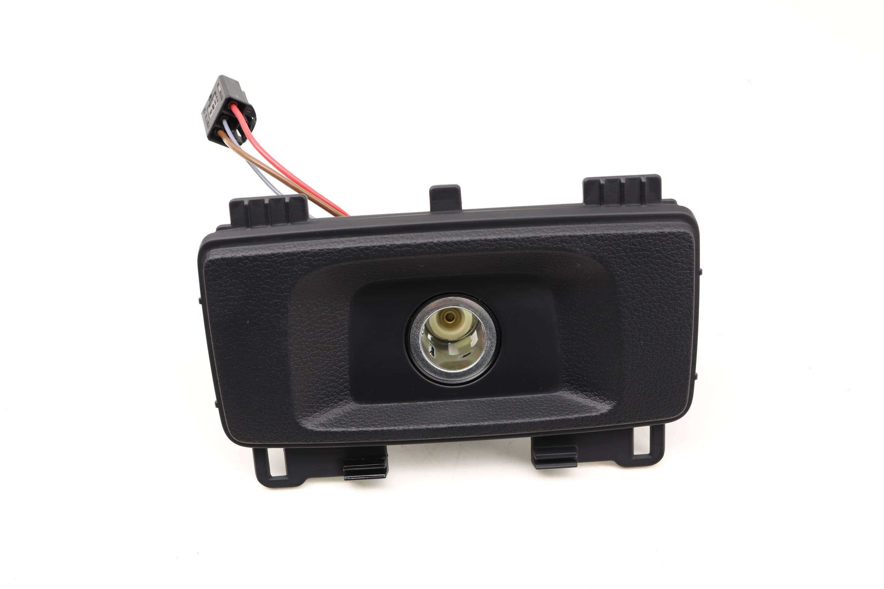 Center&#x20;Console&#x20;Power&#x20;Outlet&#x20;&#x2F;&#x20;Trim&#x20;8W0863324