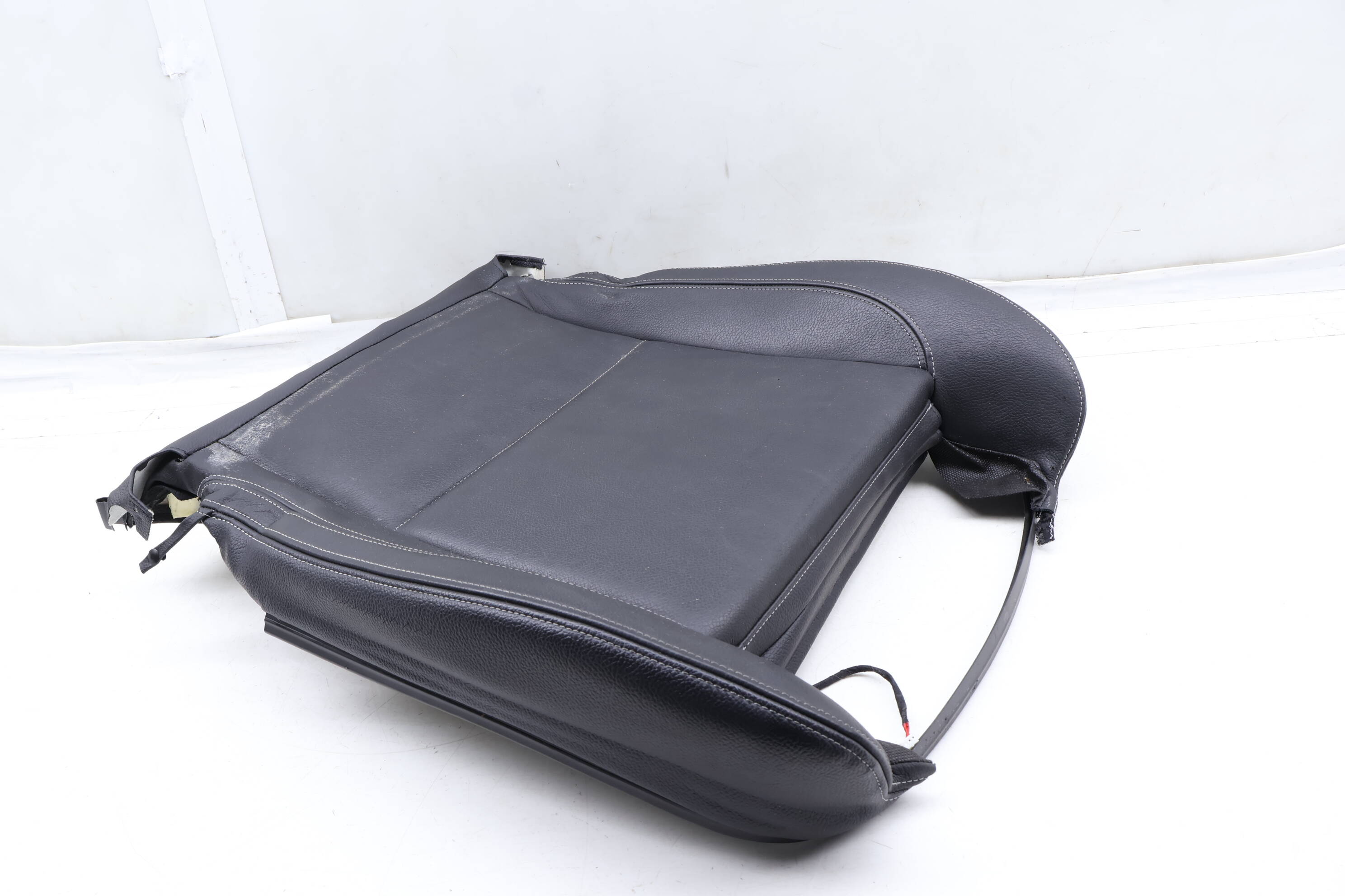 Lower Seat Bottom Cushion (Leather) 52109108596