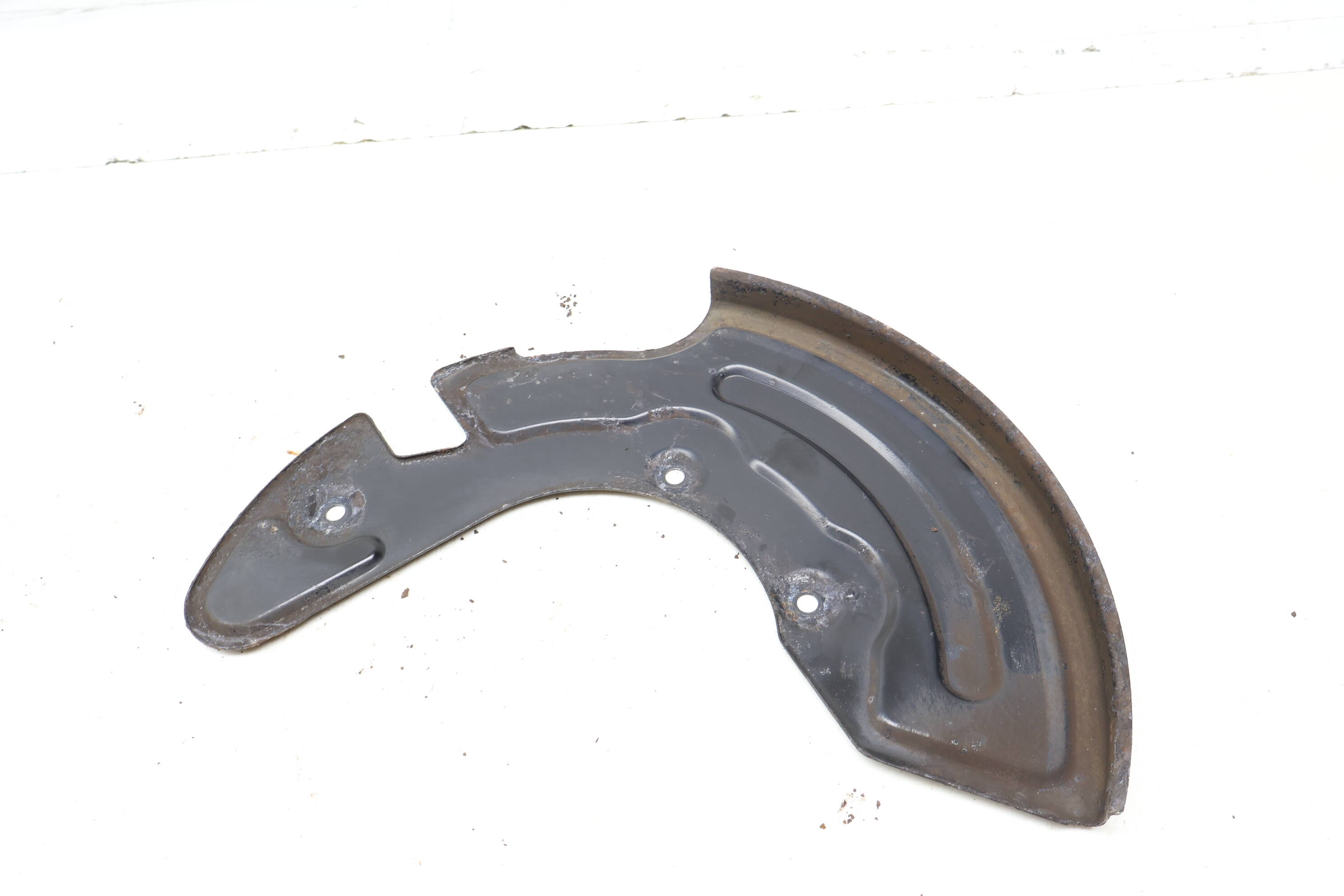 Brake Dust / Splash Shield 8D0615311E