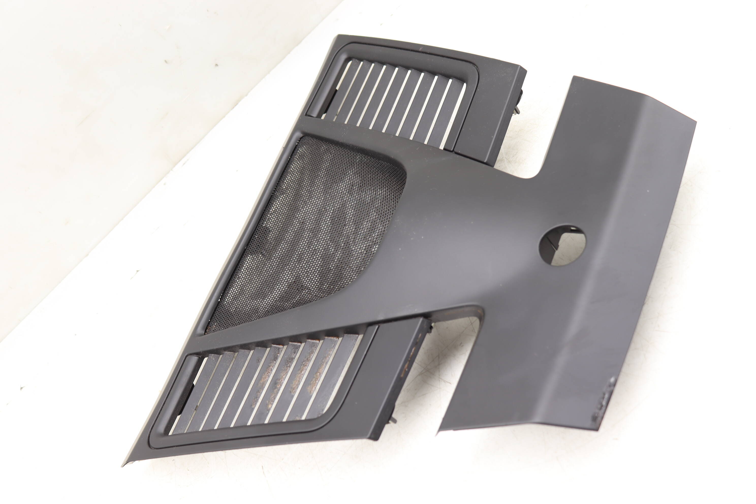 Upper Center Dash Trim / Panel 97055215101