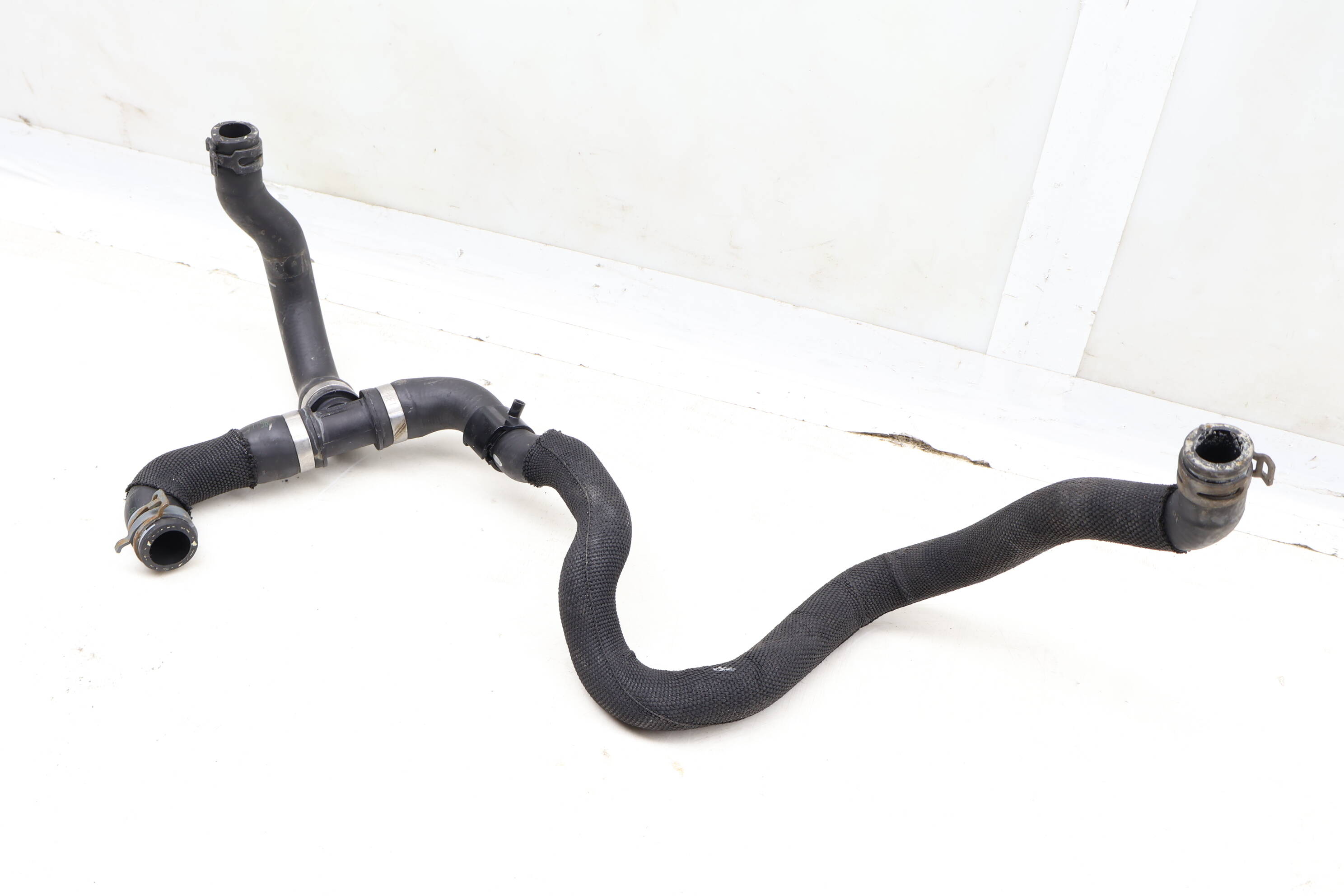 Coolant Hose / Line 4H0121059K