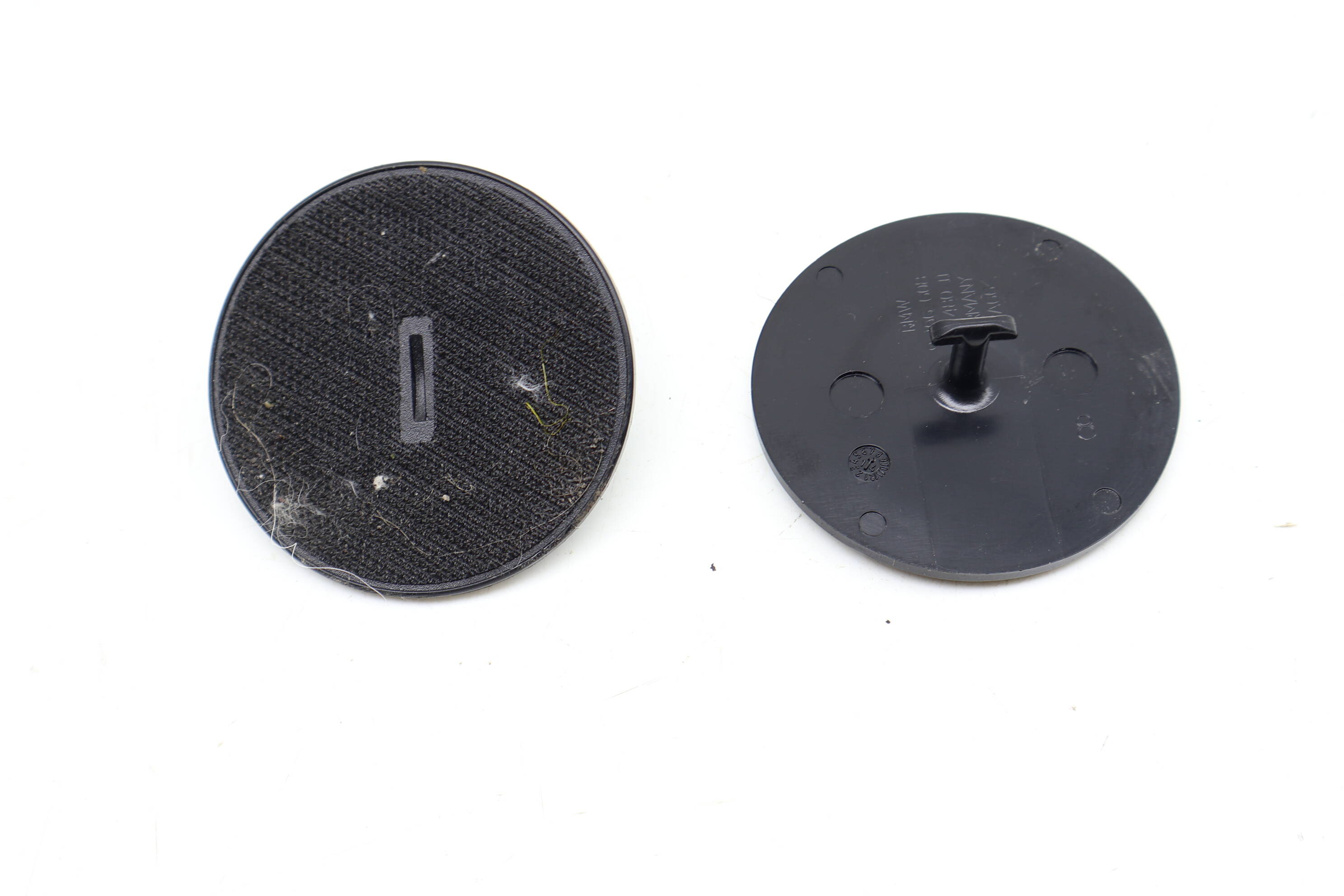 Carpet Floor Mat Fastener / Mount Set (2) 07149166608