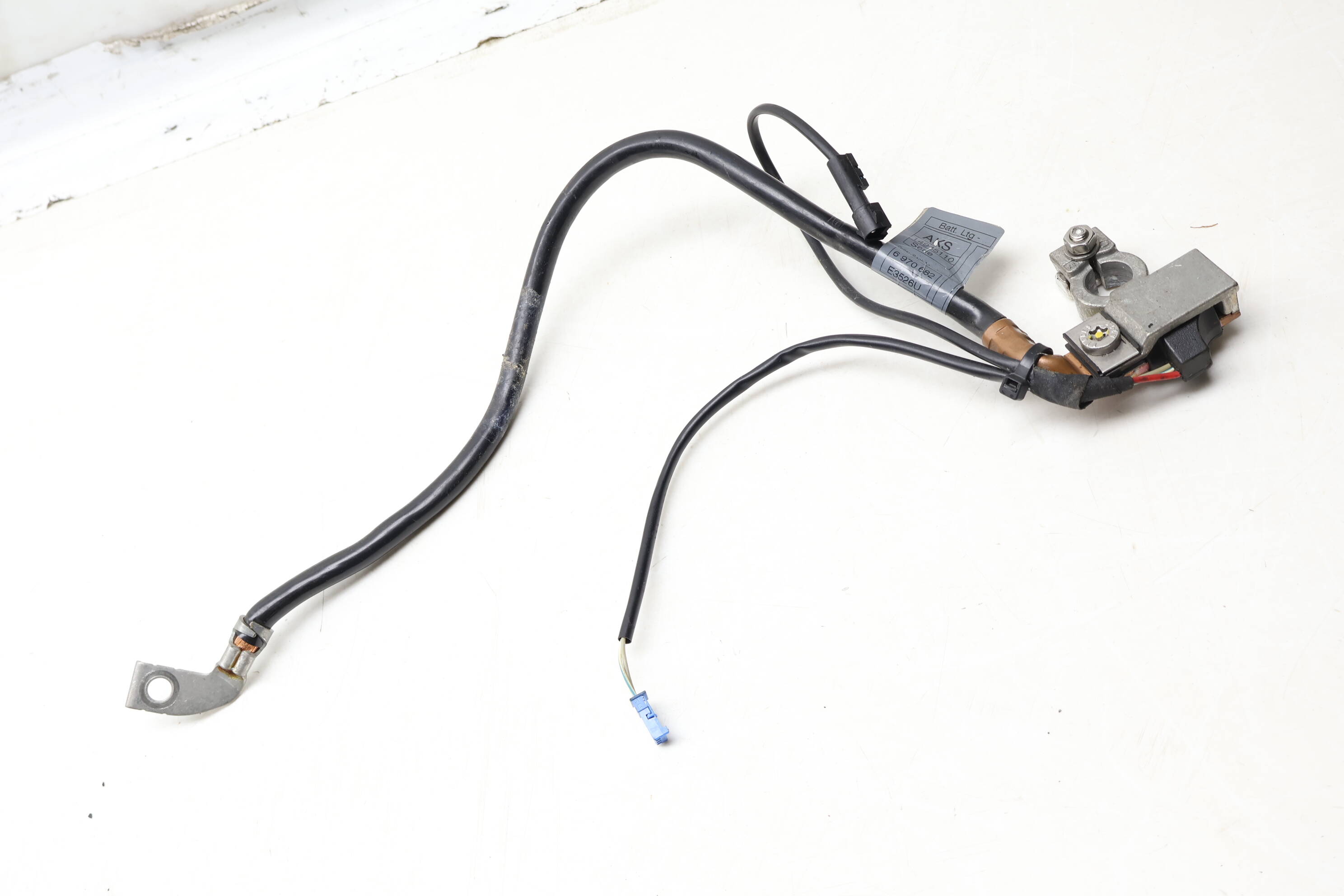 Negative (-) Battery Cable 61216970682