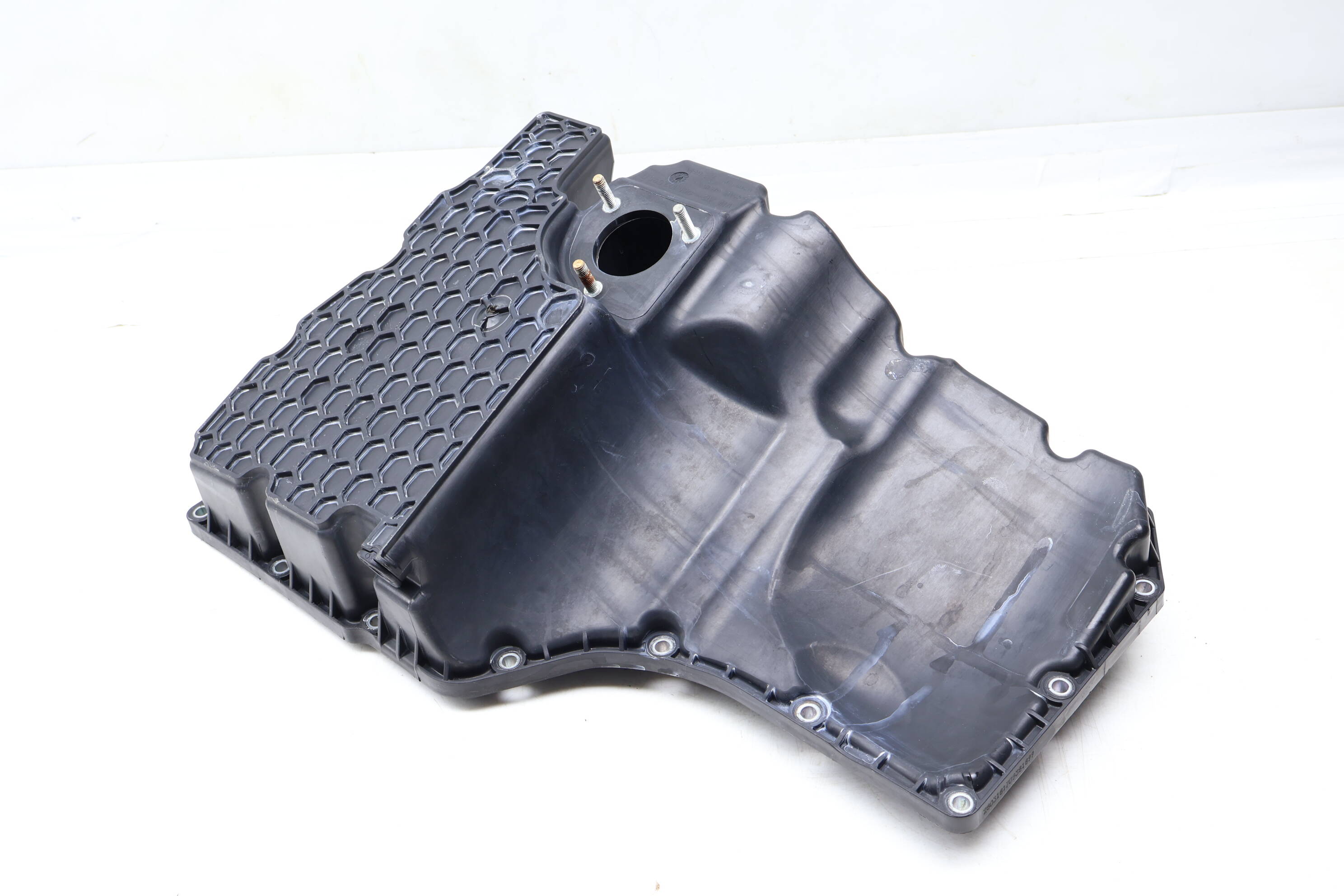 Lower Engine Oil Pan / Sump 06L103598R