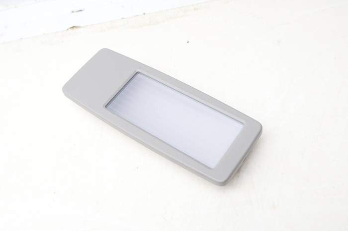 Interior Dome Reading Light 63319215603 main product photo