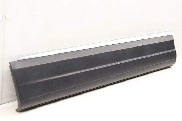 Lower Door Molding / Trim 5N0854939D main product photo