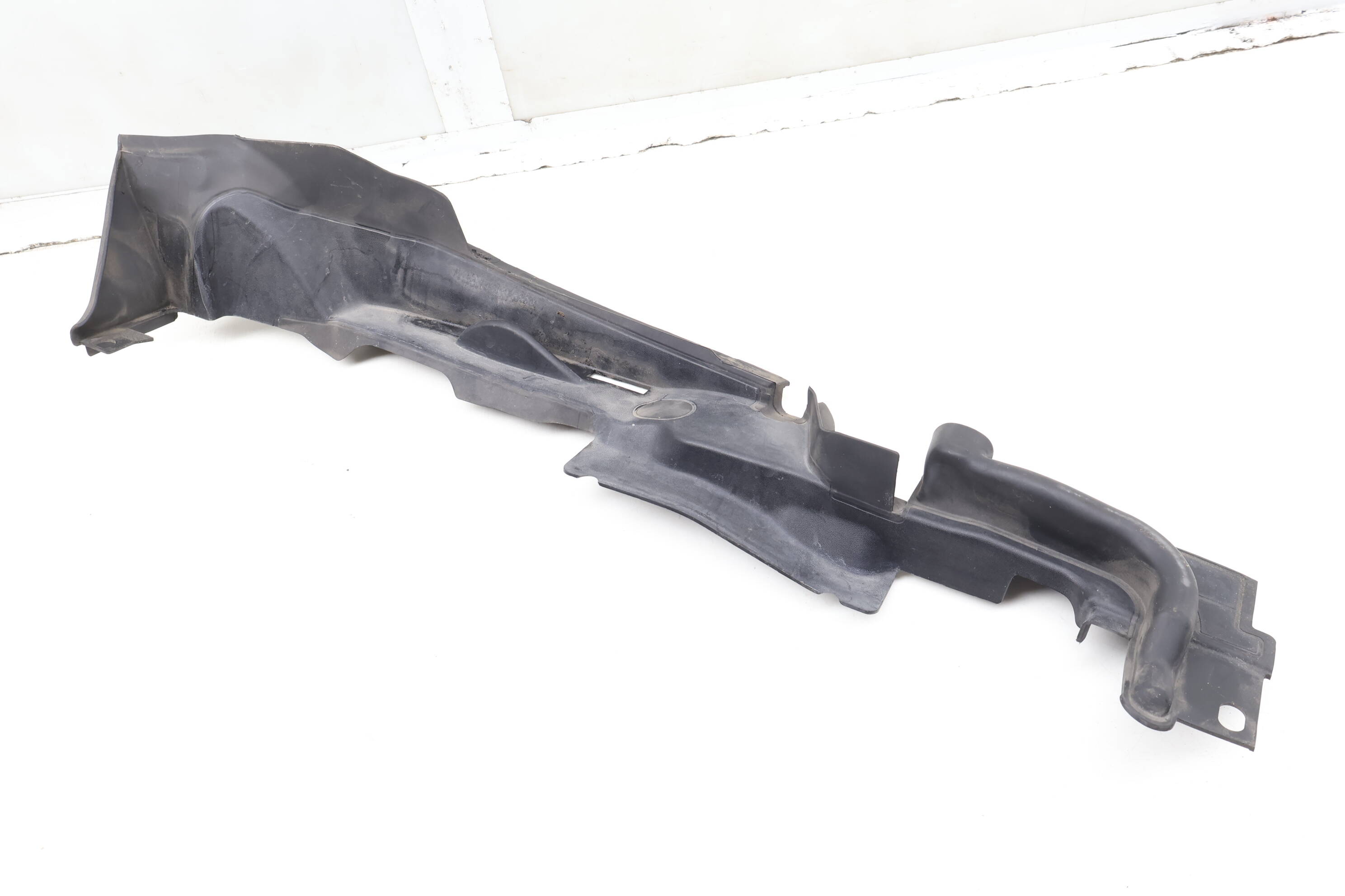 Cowl Cover / Trim 8W6821170C