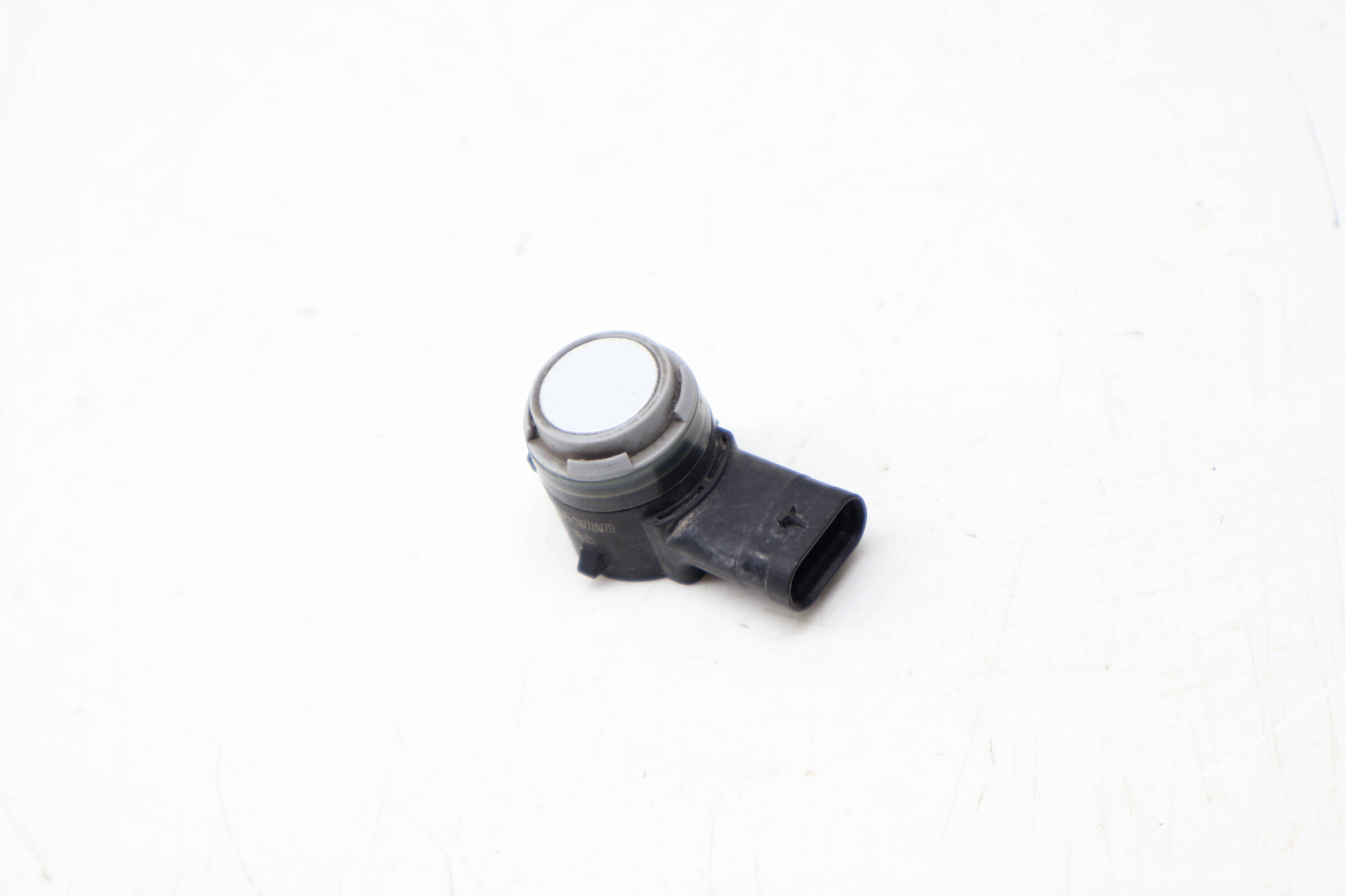Park / Parking Assist Sensor 5Q0919275B