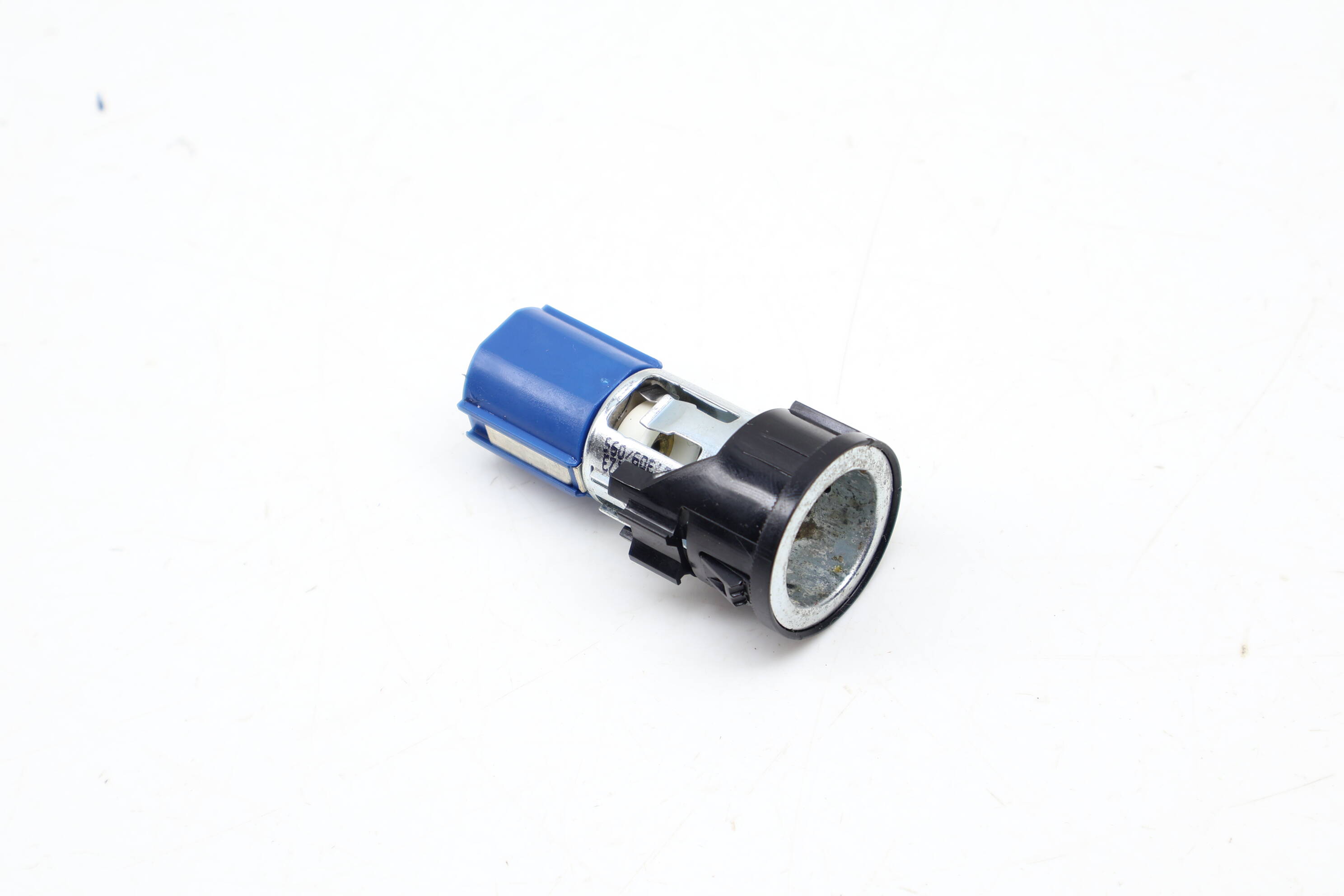 12V Power Outlet 4M0919309