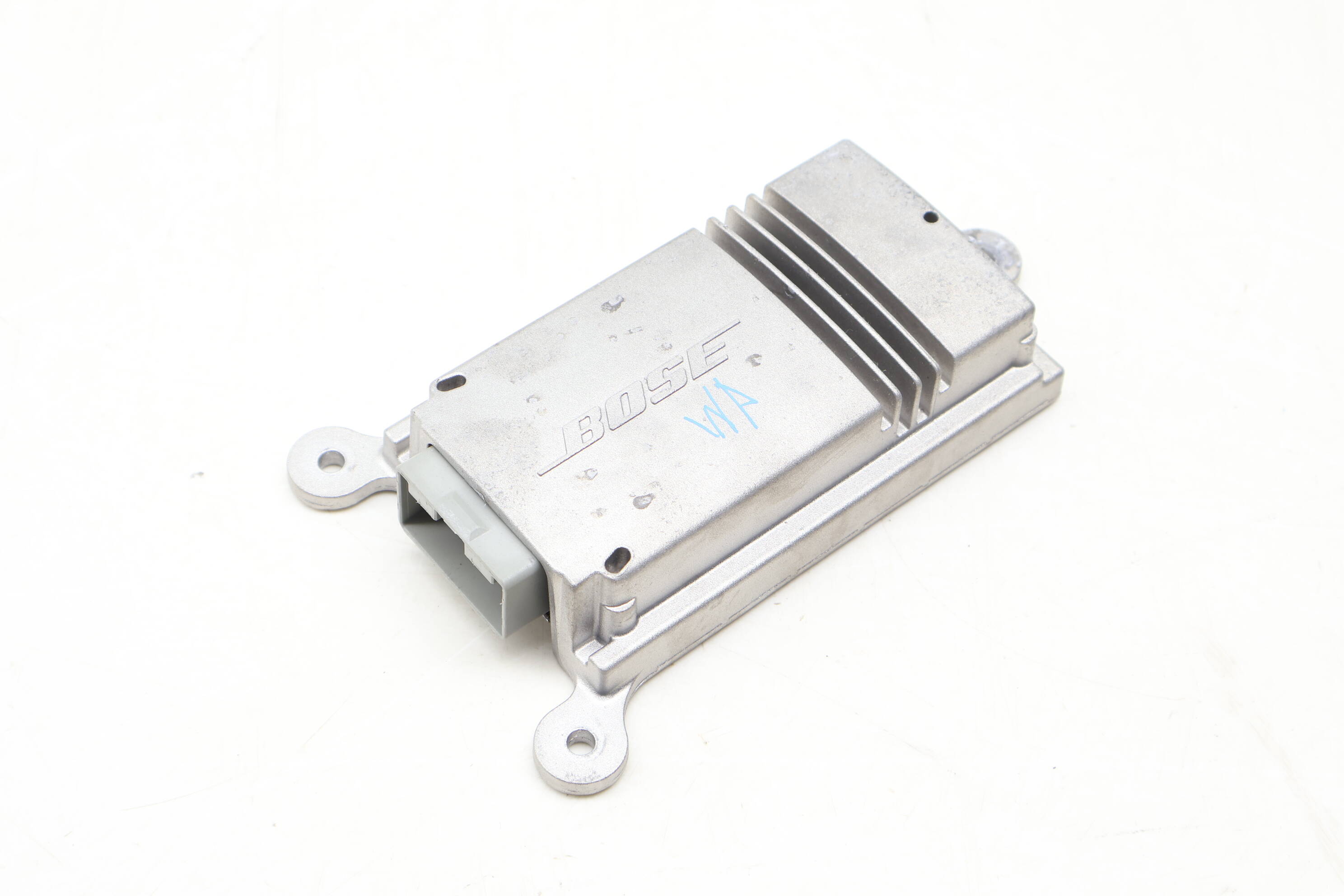 Amp / Amplifier (Bose) 9P1035465