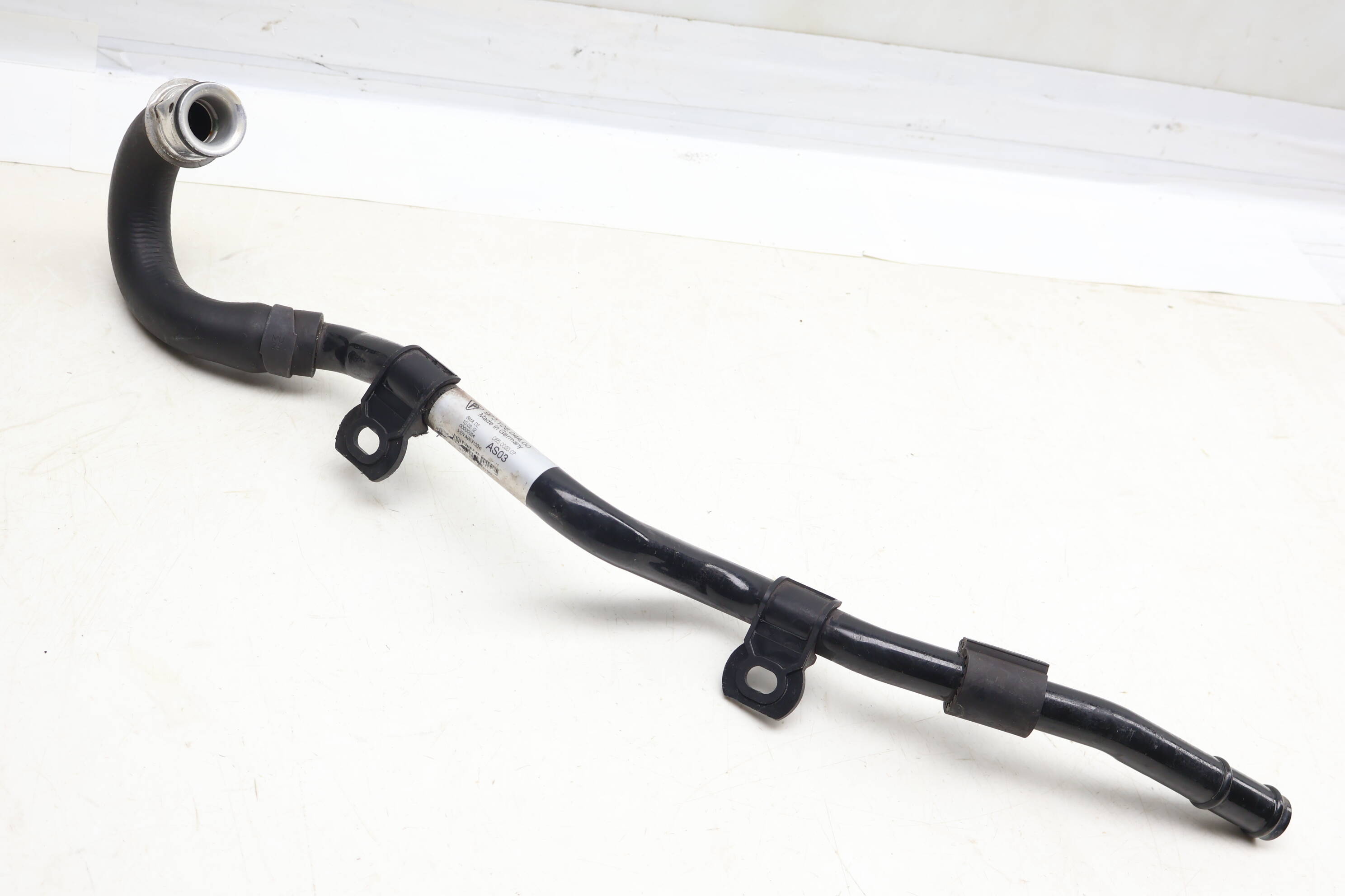 Coolant Tube / Line / Pipe 97010604400