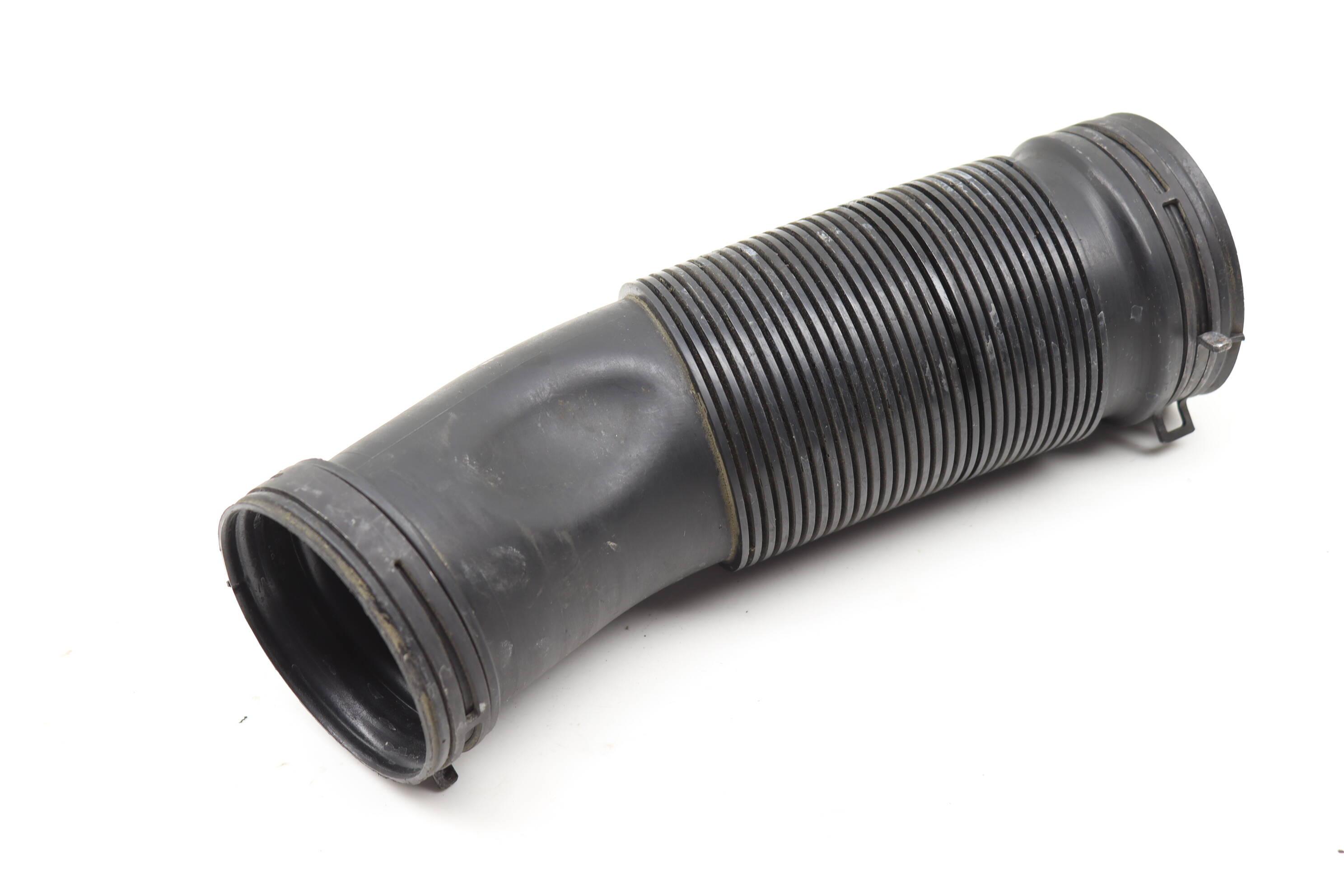 Mass Air Flow Sensor Hose / Intake Tube 06F129684