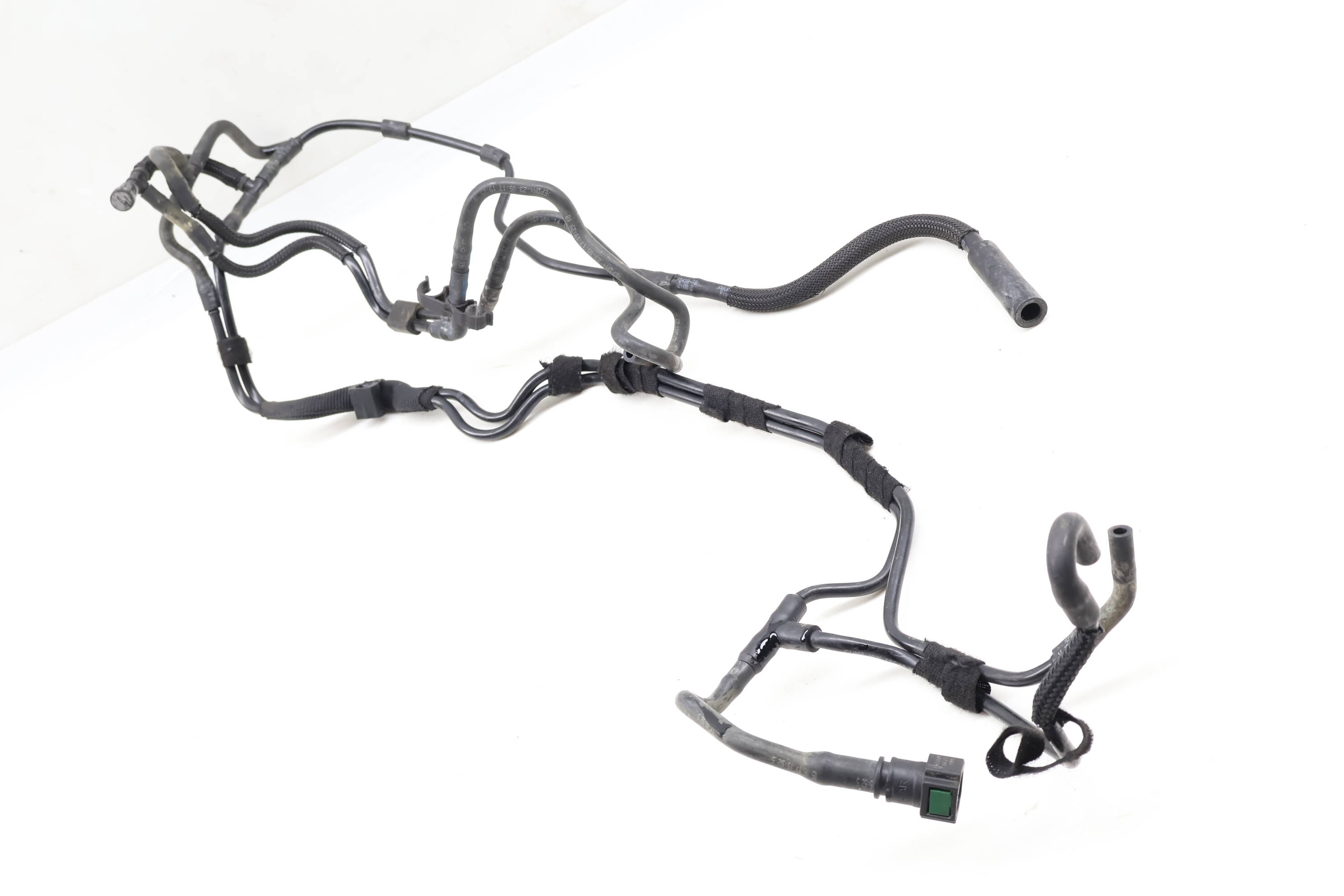 Vacuum Hose / Tube / Line Set FPLA9S468AD