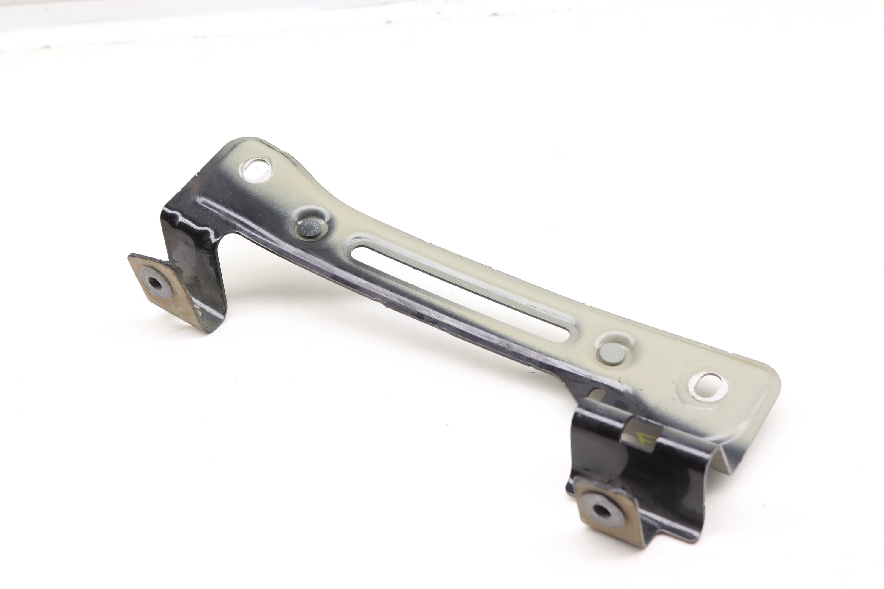 Fender Mount Bracket 4M0821431