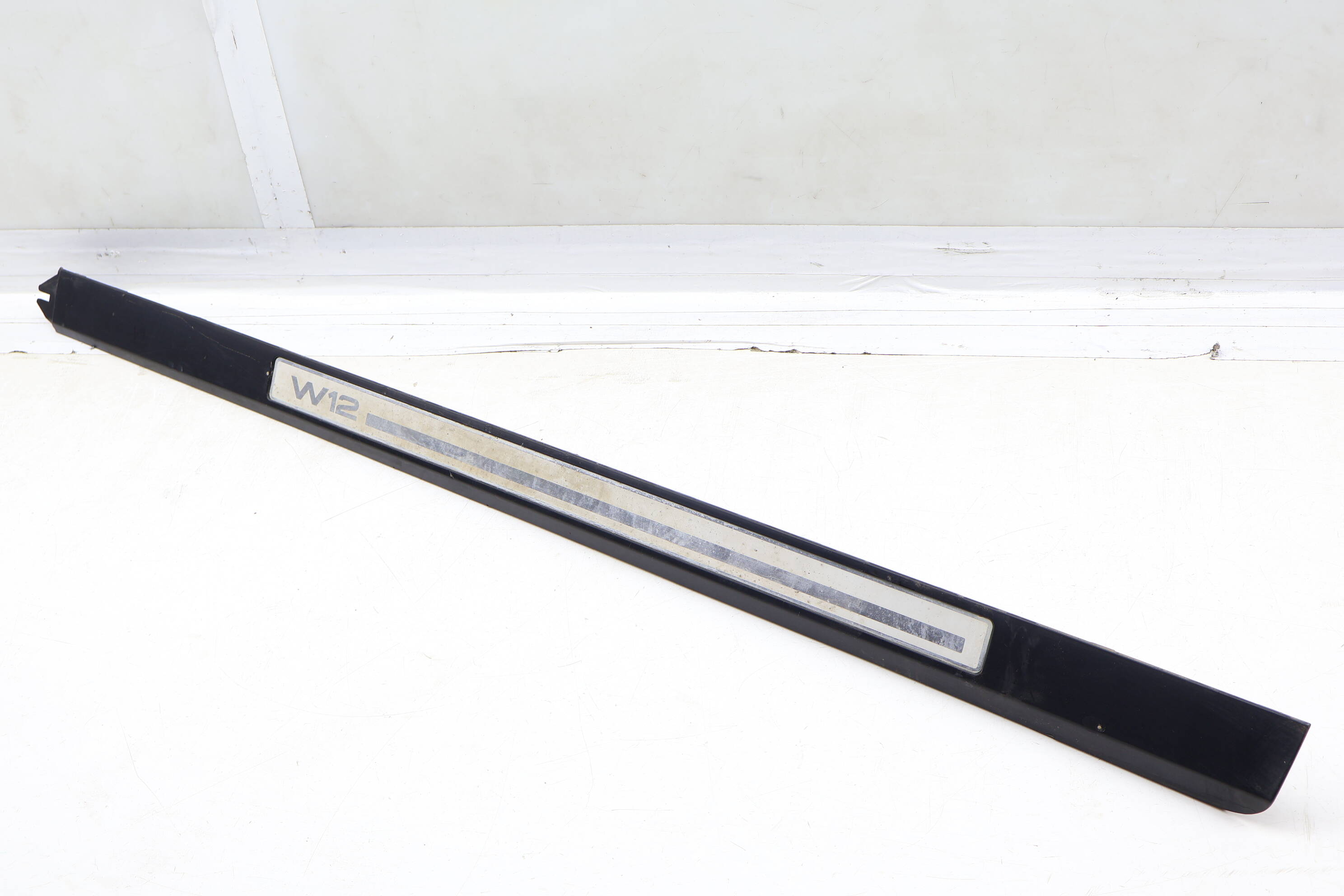 Door Sill Panel / Scuff Plate (W12) 4E0853986D