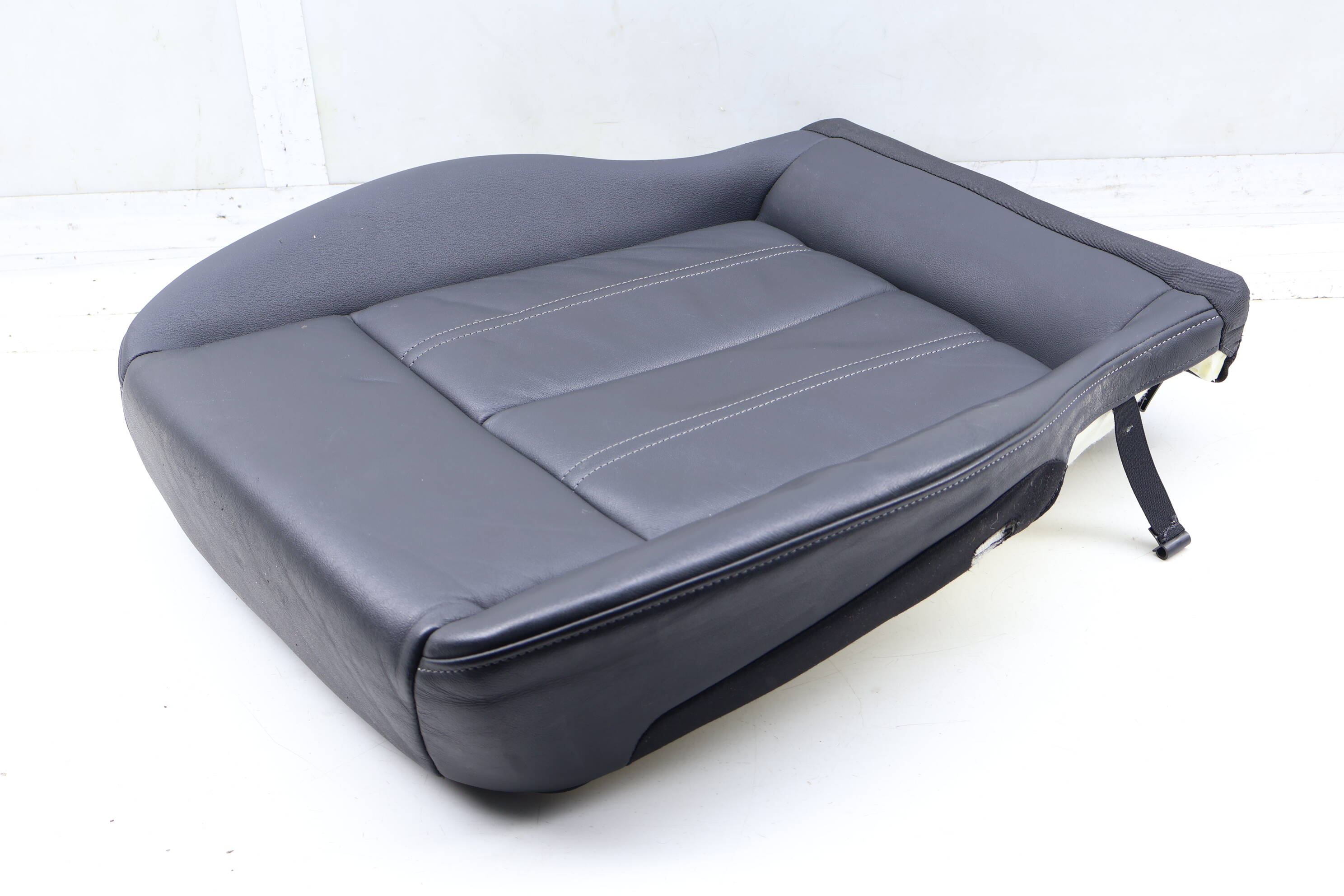 Lower Seat Bottom Cushion 8Y0881405G